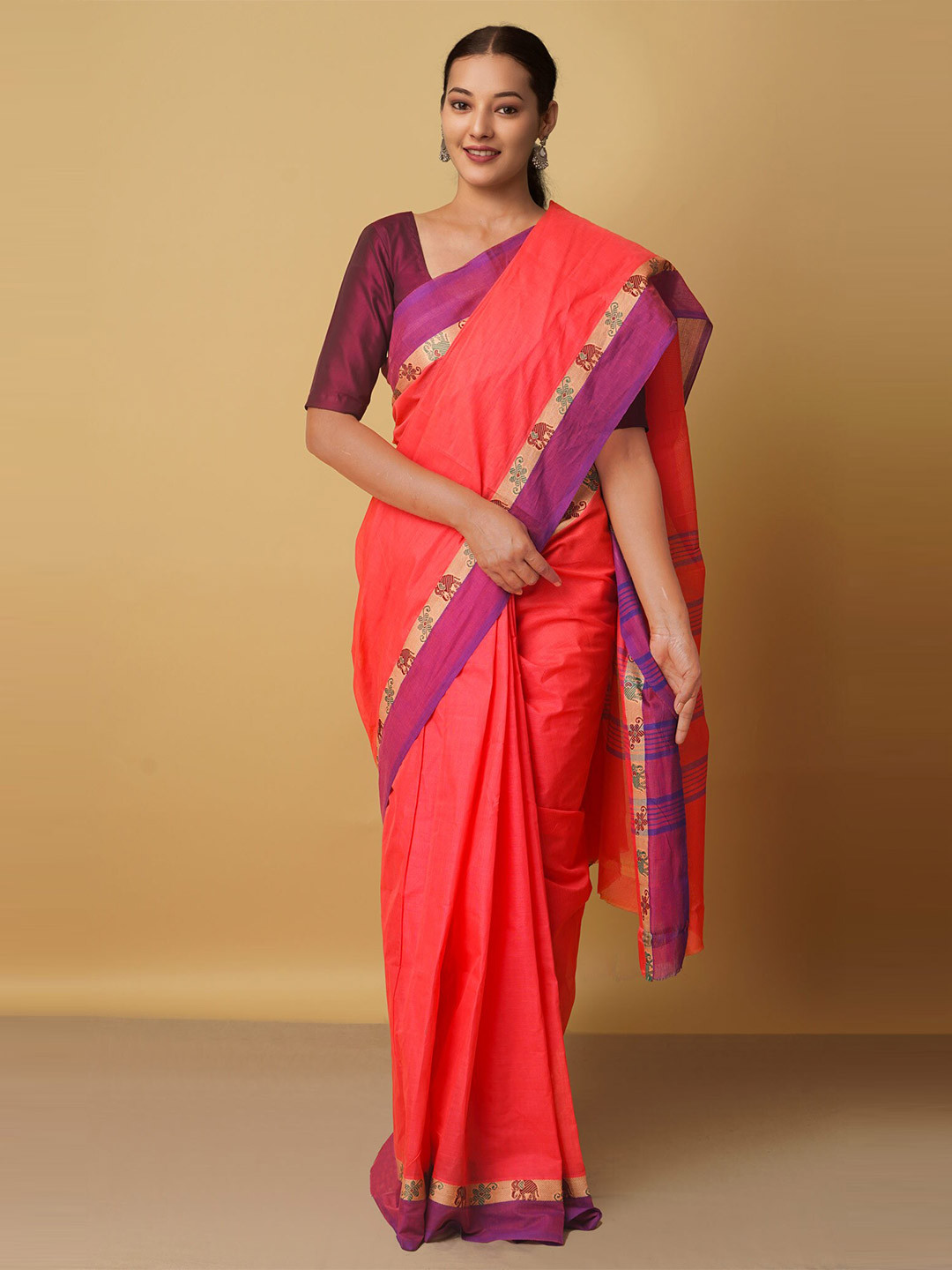 

Unnati Silks Red & Purple Woven Design Pure Cotton Venkatagiri Saree