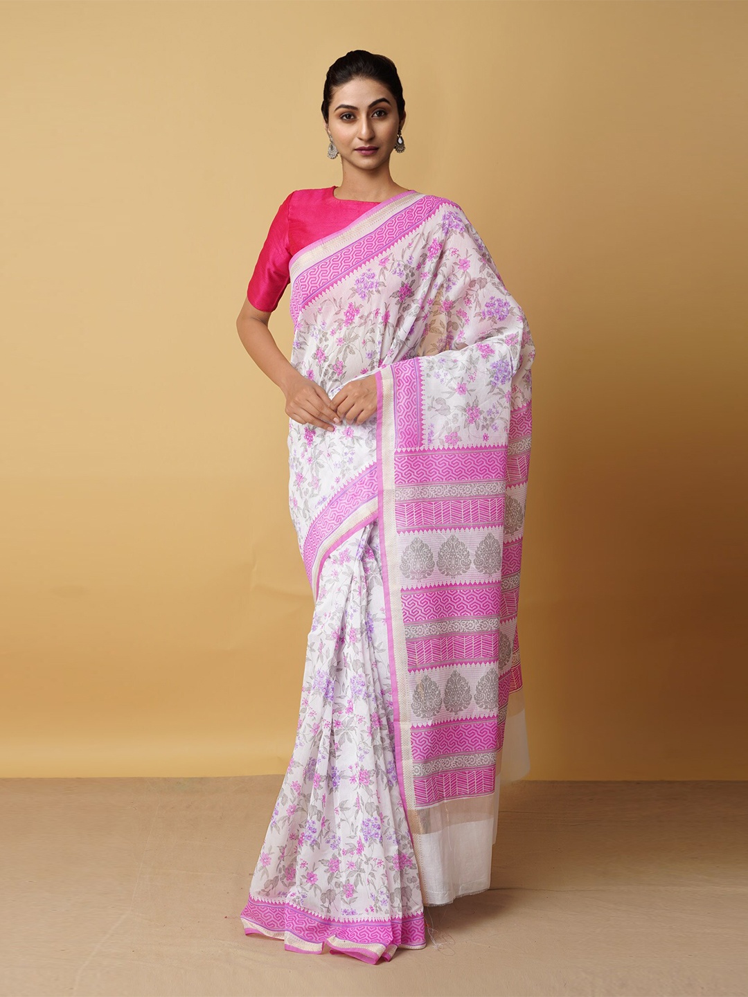 

Unnati Silks Women White & Pink Ethnic Motifs Zari Silk Cotton Baluchari Saree