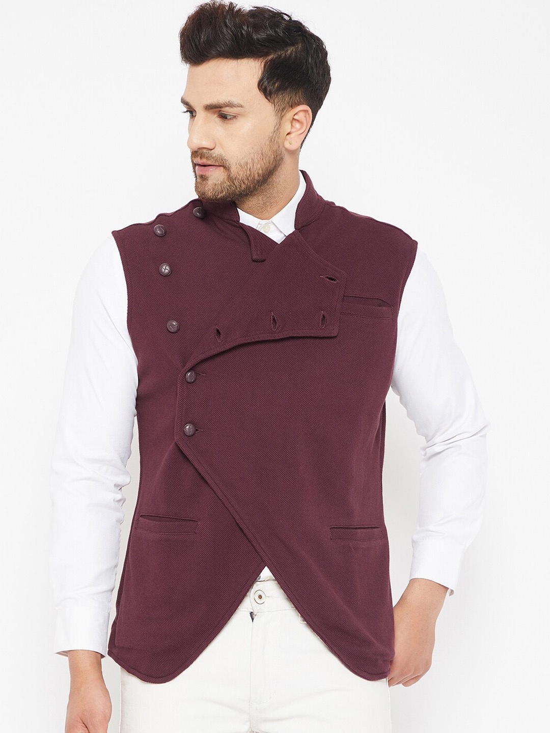 

Hypernation Men Burgundy Solid Pure Cotton Waistcoat