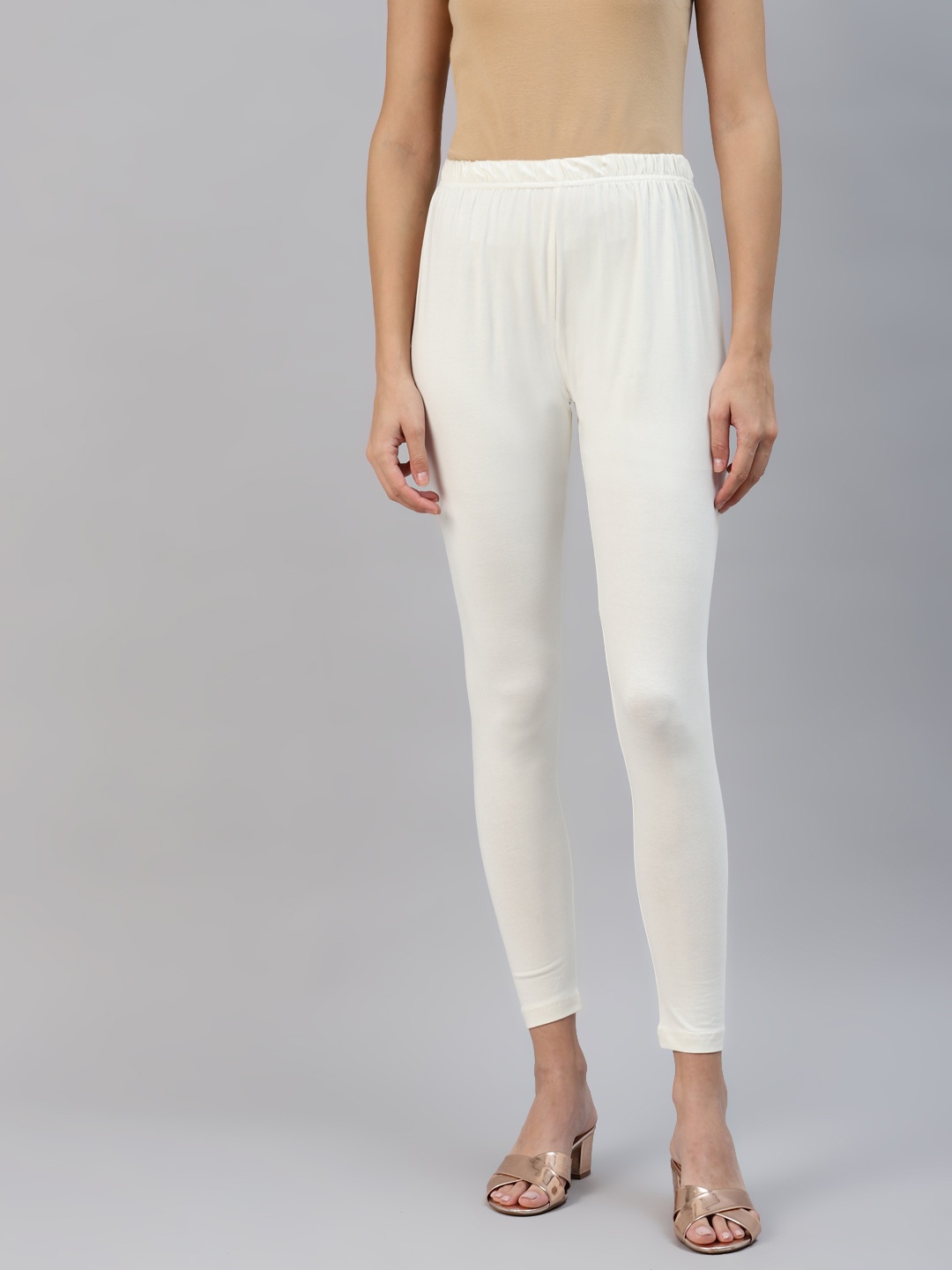 

Laabha Women Off White Solid Ankle Length Leggings