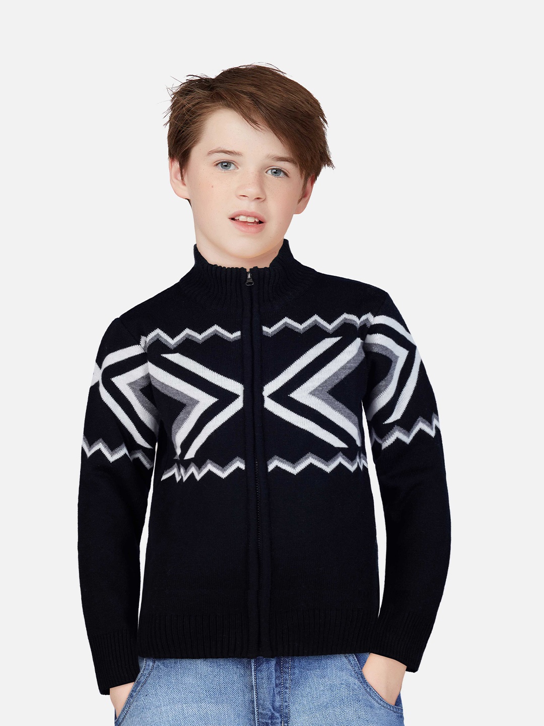 

Gini and Jony Boys Black & Off White Printed Sweater