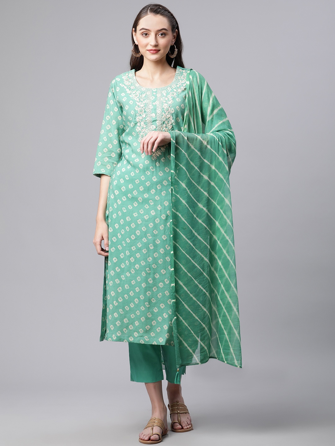 

Divena Women Green Bandhani Printed Thread Work Chanderi Silk Kurta with Trousers & With Dupatta