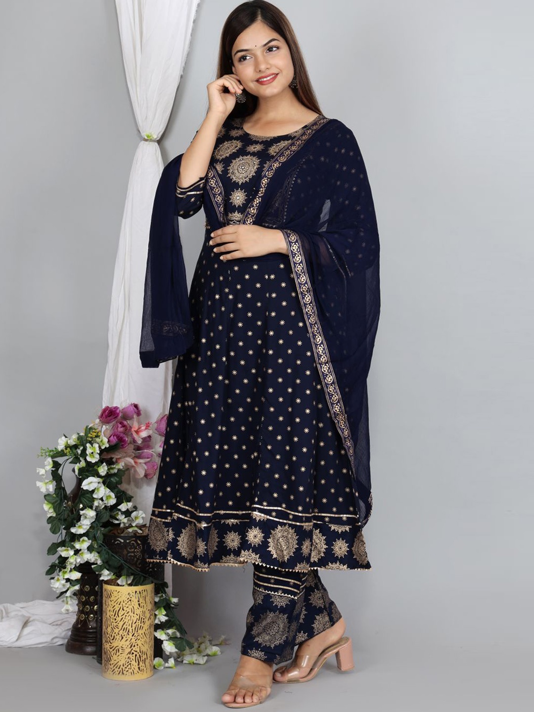 

Ziva Fashion Women Blue Ethnic Motifs Yoke Design Kurti with Palazzos & With Dupatta