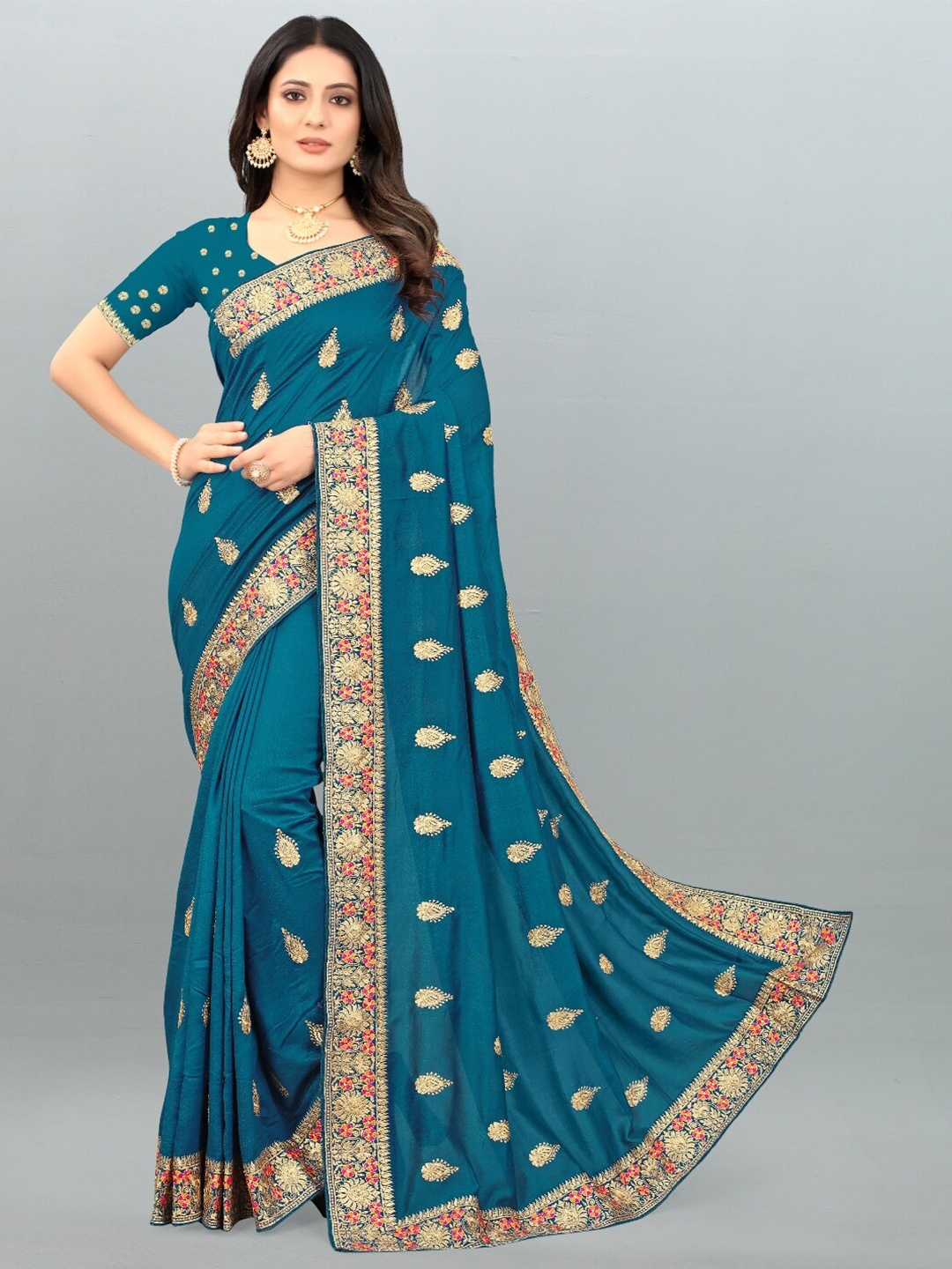 

GAJARAI Turquoise Blue & Gold-Toned Ethnic Motifs Embroidered Silk Blend Banarasi Saree