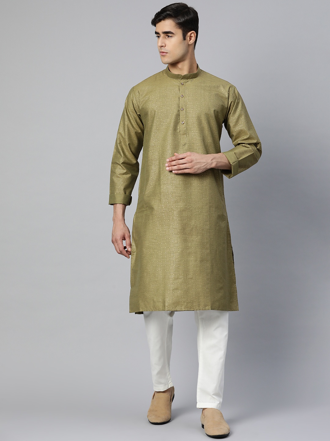 

MANQ Men Olive Green & Golden Printed Pure Cotton Kurta with Pyjamas