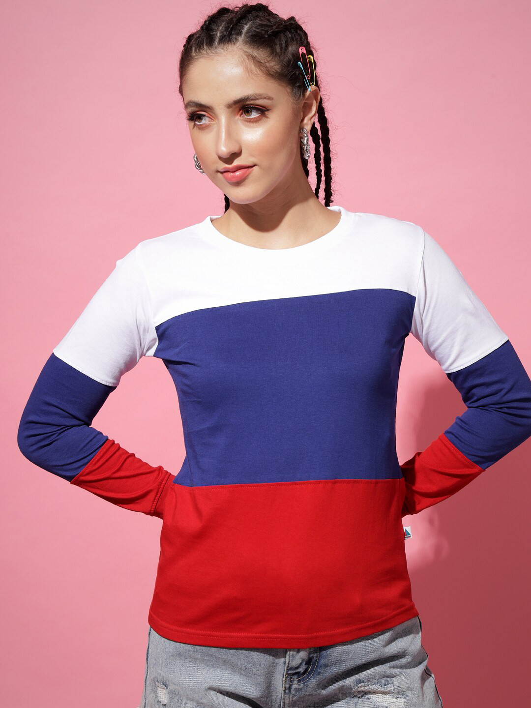 

The Dry State Women White Red & Blue Colourblocked T-shirt