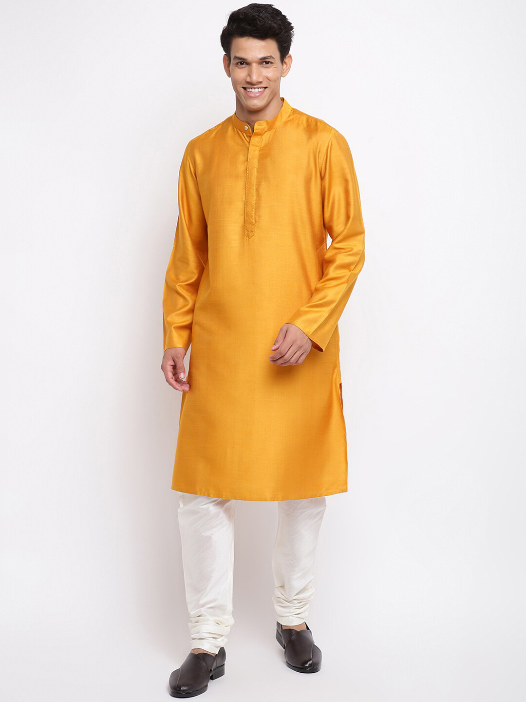 

Fabindia Men Mustard Yellow Solid Regular Fit Kurta