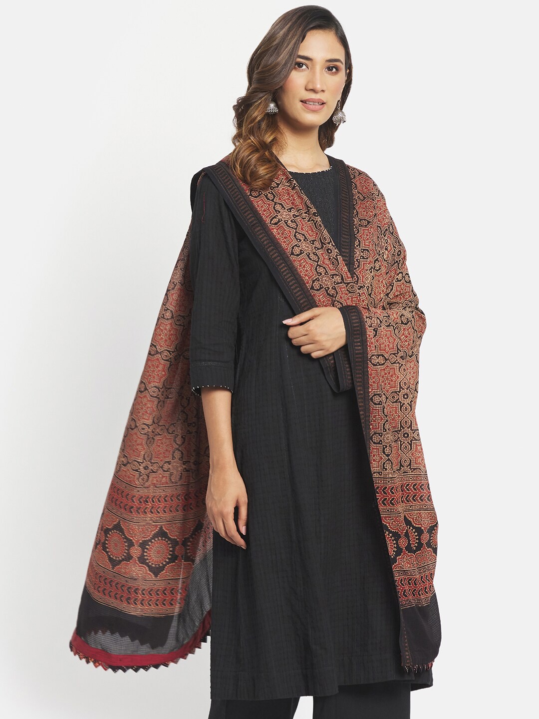 

Fabindia Black & Beige Ethnic Motifs Printed Cotton Silk Dupatta