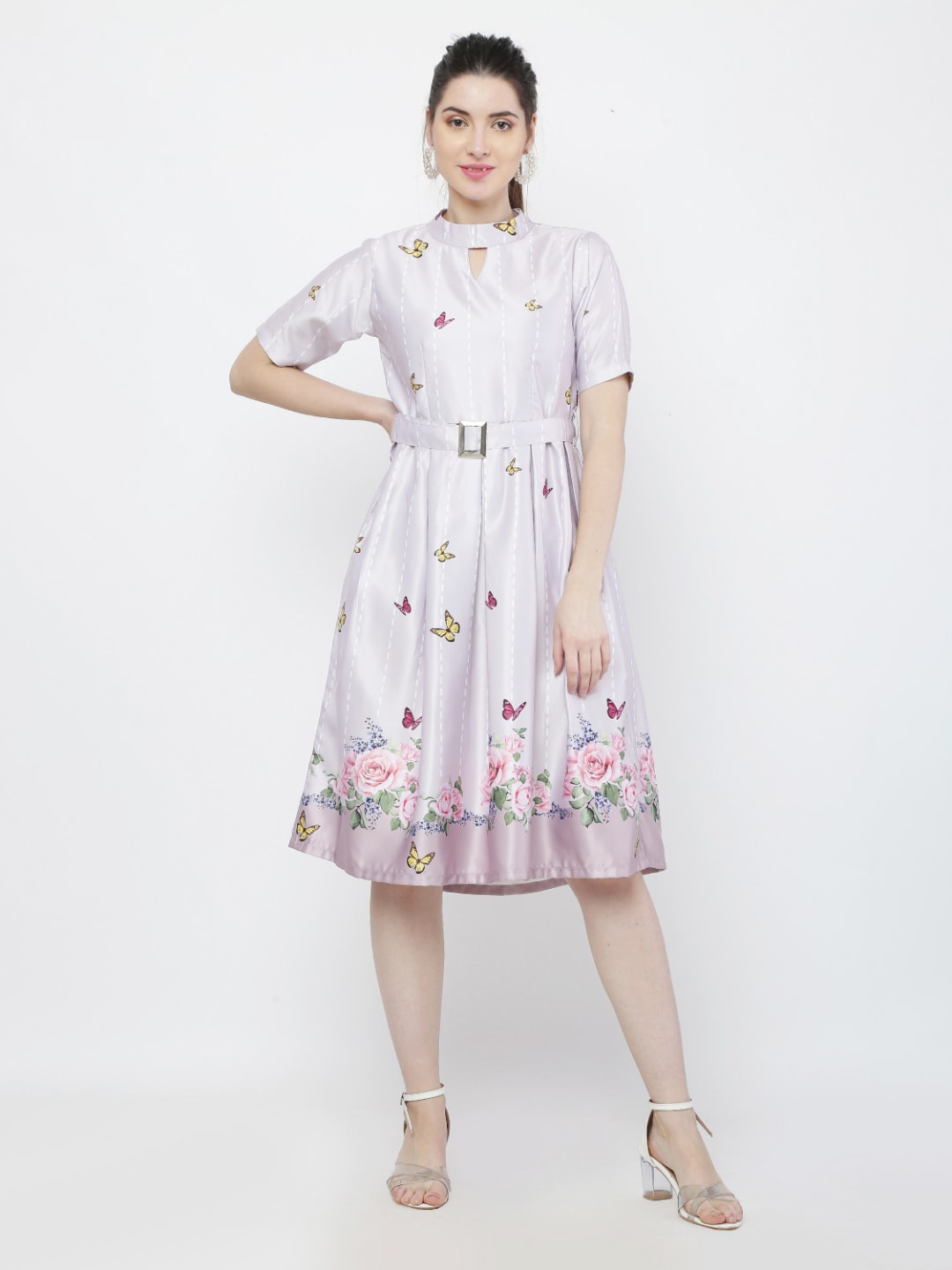 

WinEra Lavender Floral Keyhole Neck Satin Dress