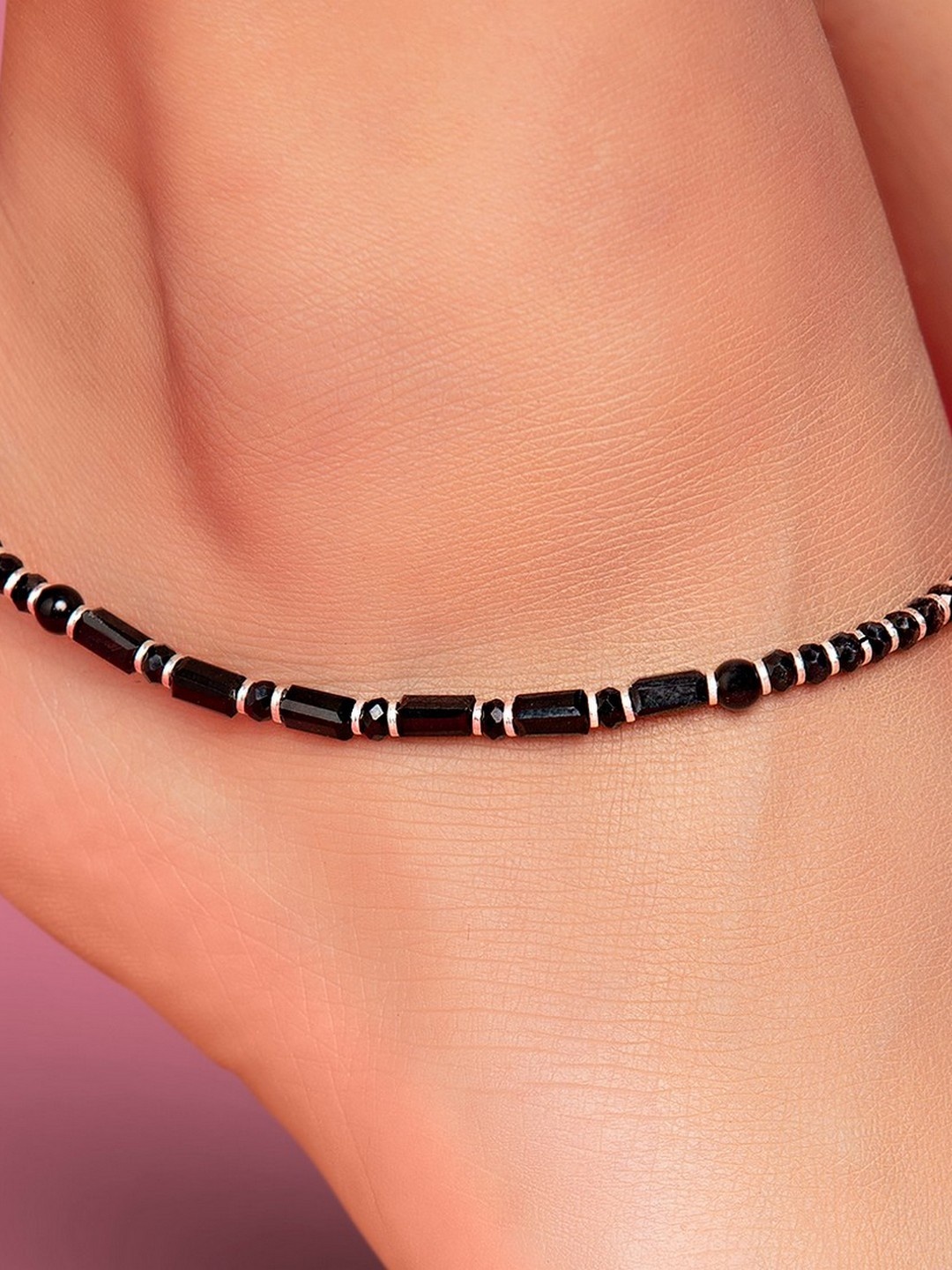 

Zavya Women Black 92.5 Sterling Silver Artificial Beaded Anklet