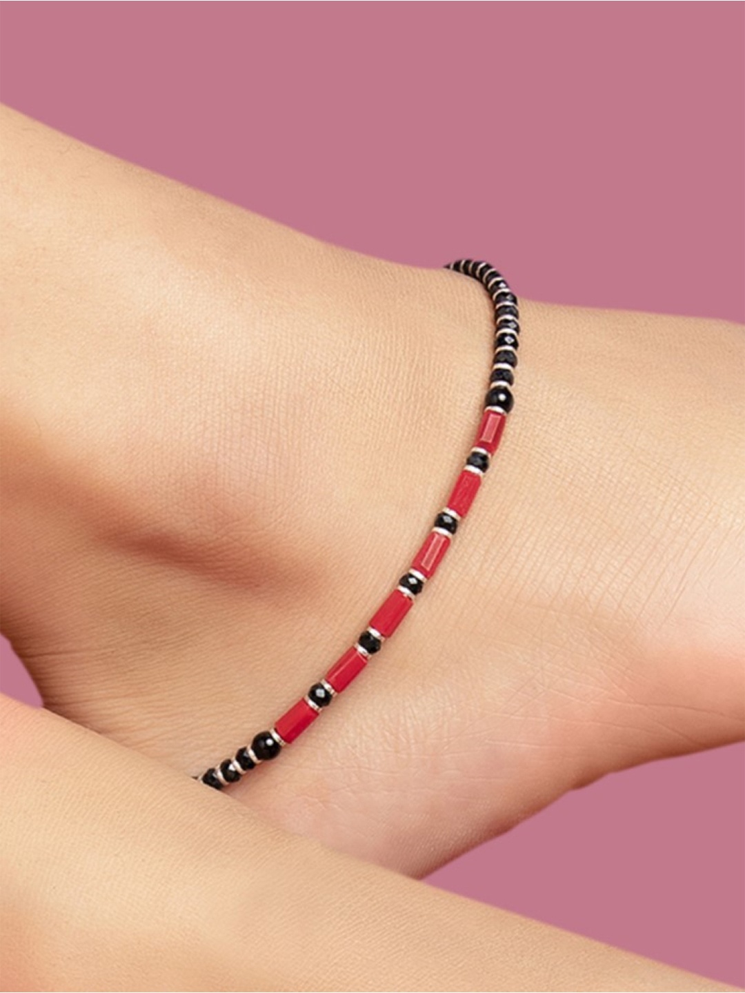 

Zavya Women Red and Black 92.5 Sterling Silver Artificial Beads Anklet