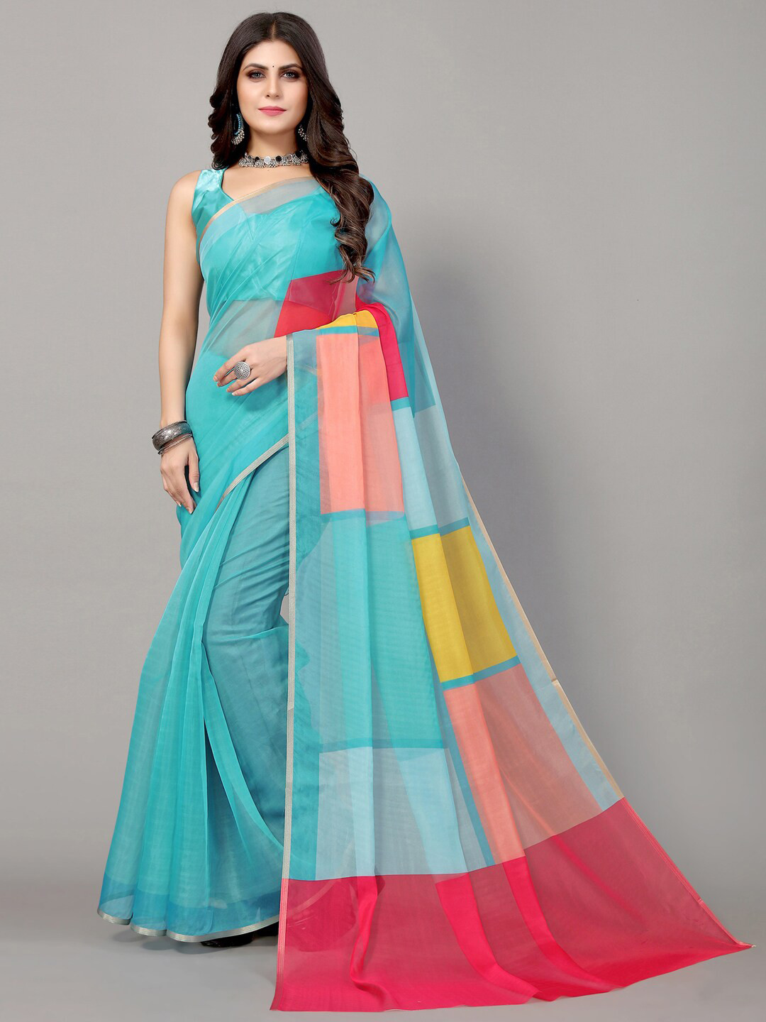 

Mitera Women Blue & Pink Organza Solid Border Saree