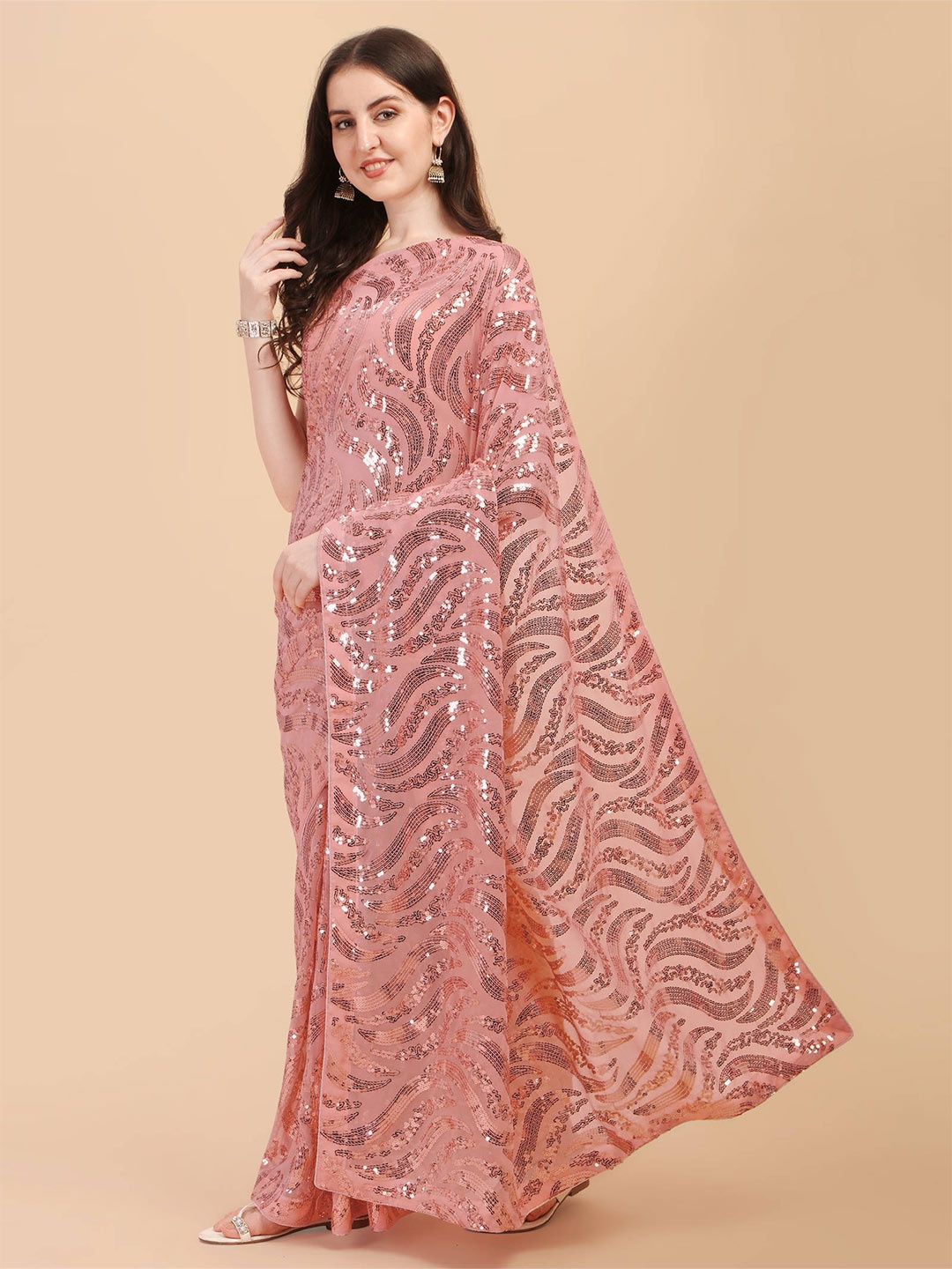 

nirja Fab Nude-Coloured & Silver-Toned Embellished Sequinned Saree