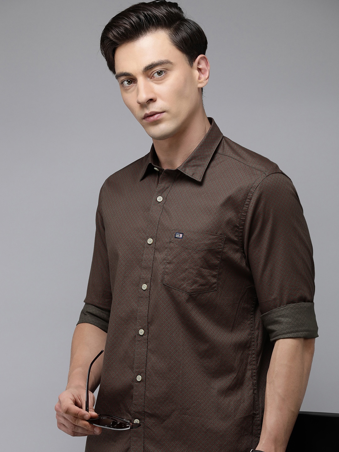 

Arrow Sport Men Slim Fit Printed Pure Cotton Casual Shirt, Brown