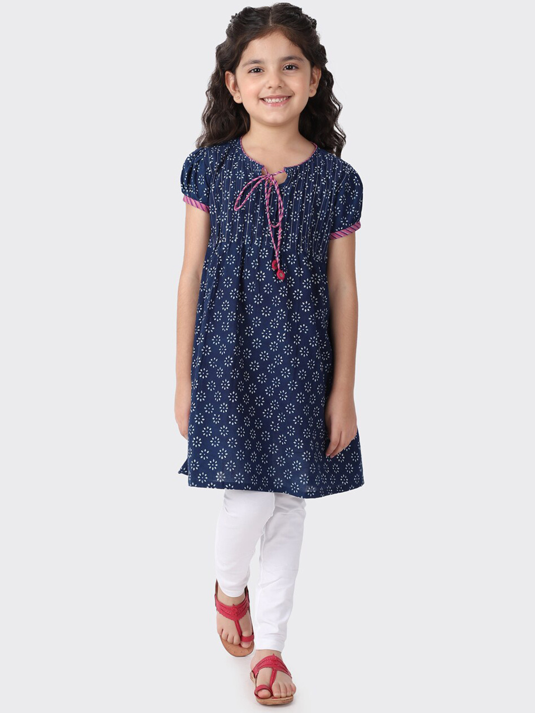 

Fabindia Girls Blue & Pink Ethnic Motifs Keyhole Neck Kurta