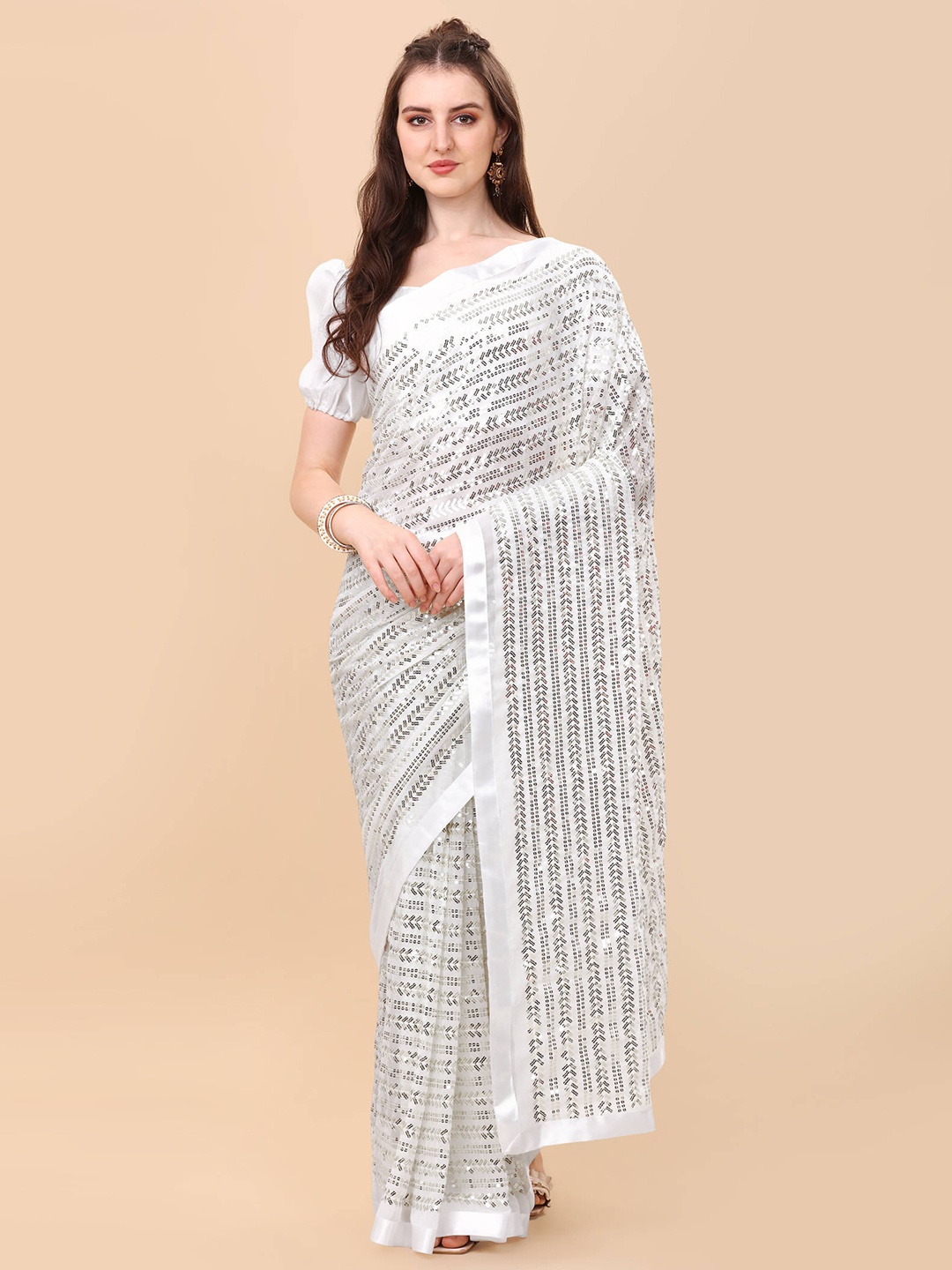 

nirja Fab White Embellished Sequinned Saree