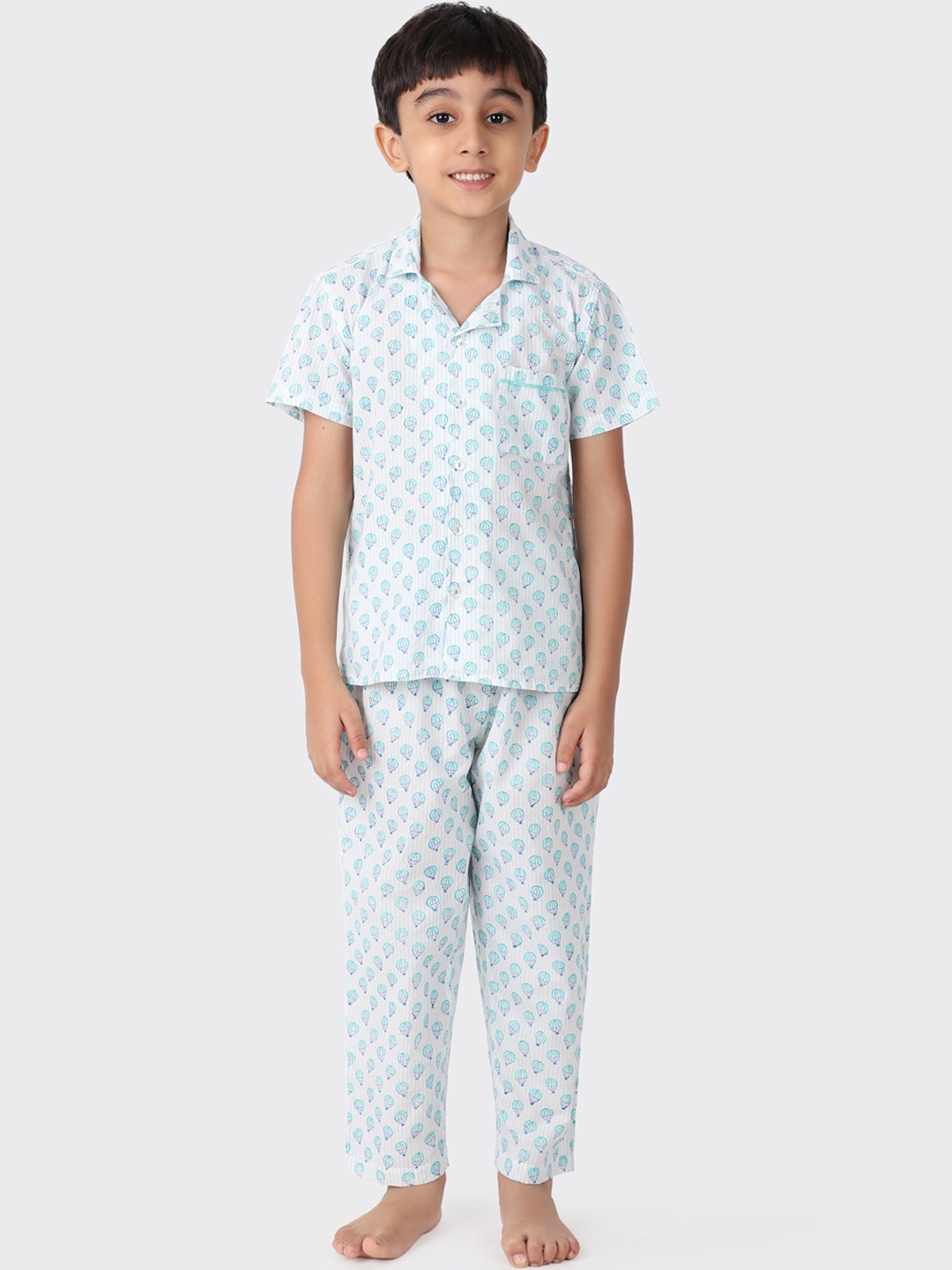 

Fabindia Boys White & Blue Printed Night suit