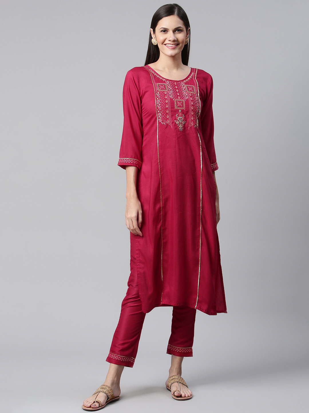 

SheWill Women Pink Ethnic Motifs Embroidered Sequinned Kurta with Trousers