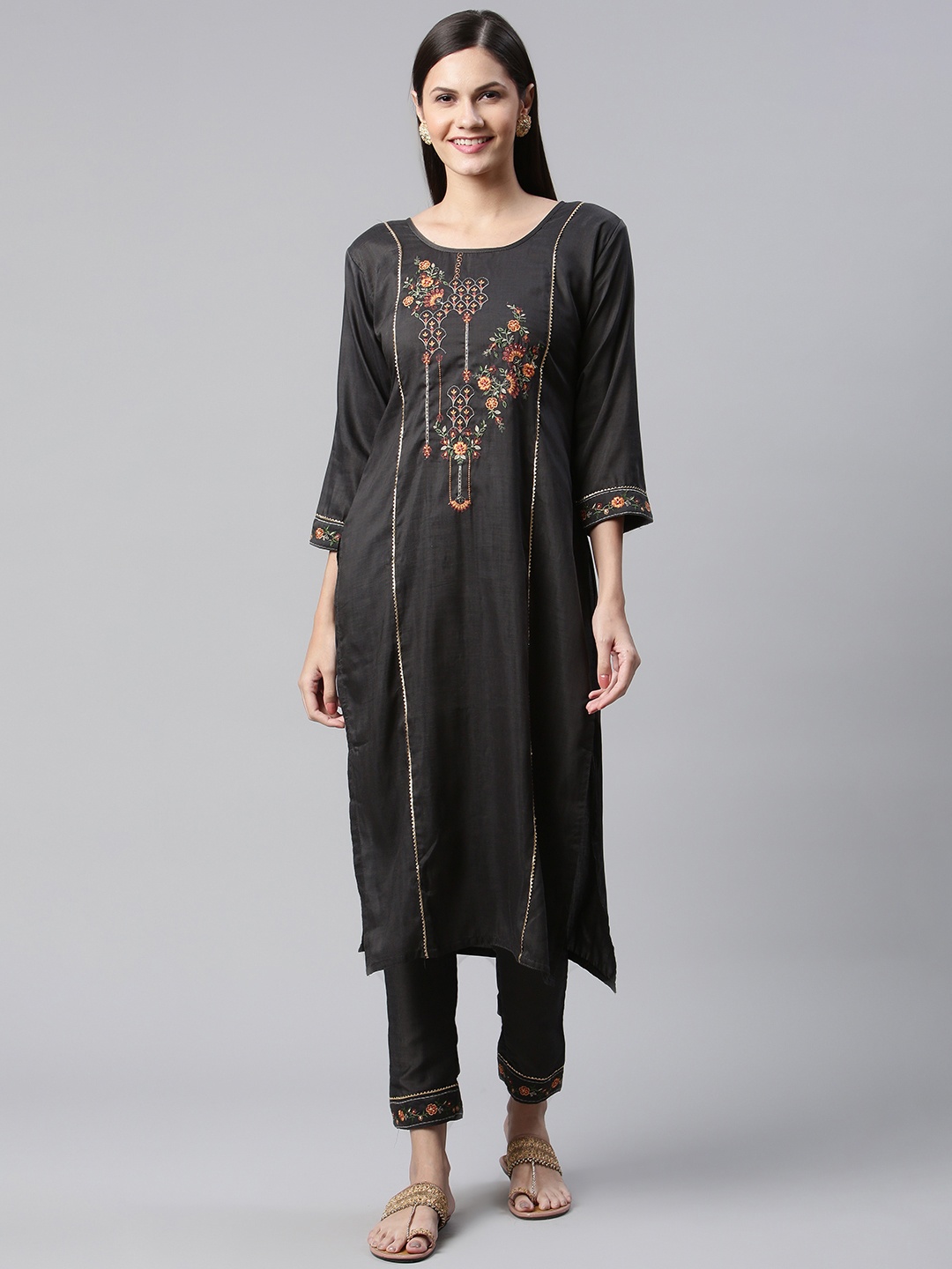 

SheWill Women Grey Ethnic Motifs Embroidered Sequinned Kurta with Trousers