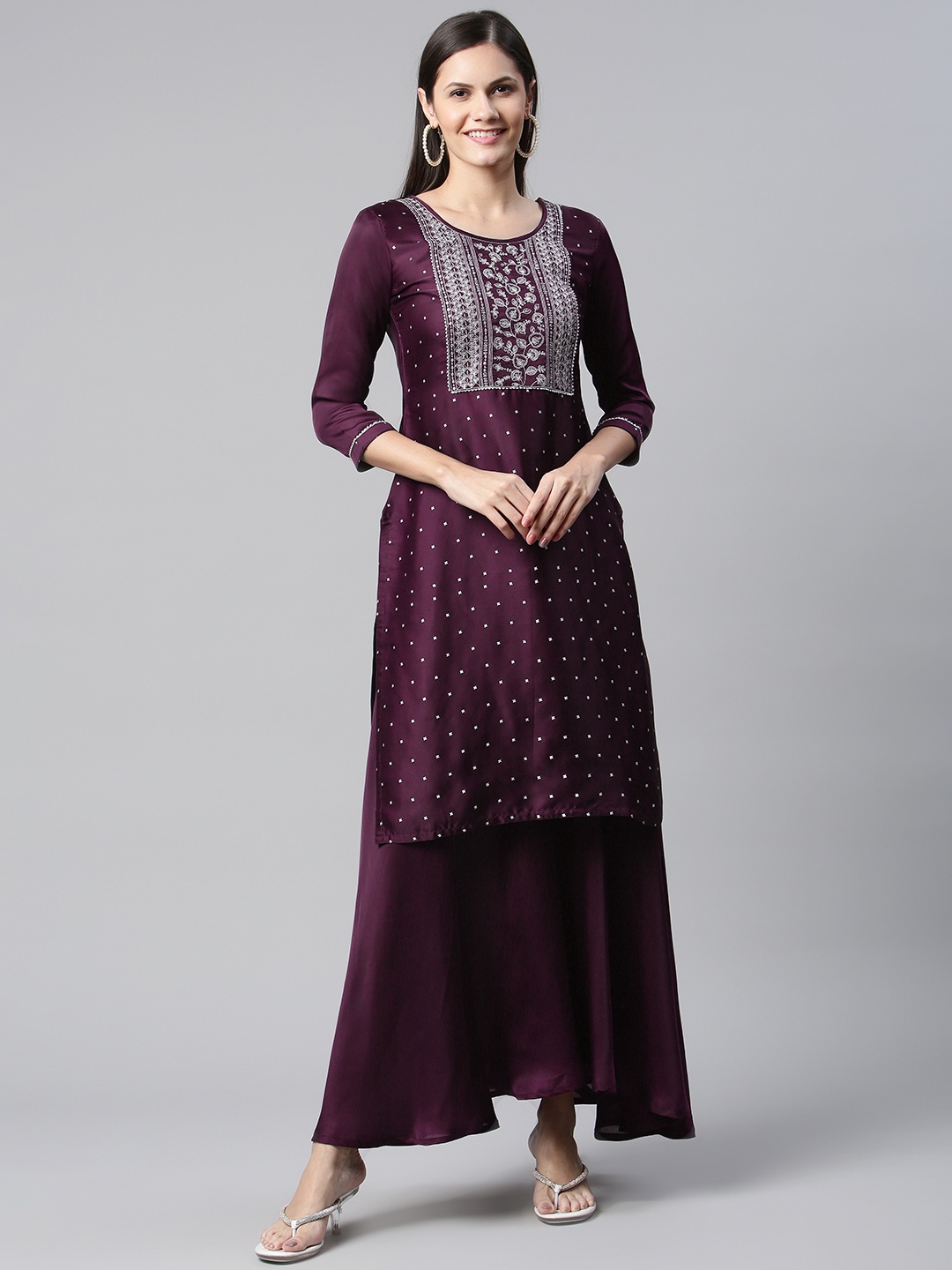 

SheWill Women Purple Ethnic Motifs Embroidered Gotta Patti Kurta with Palazzos