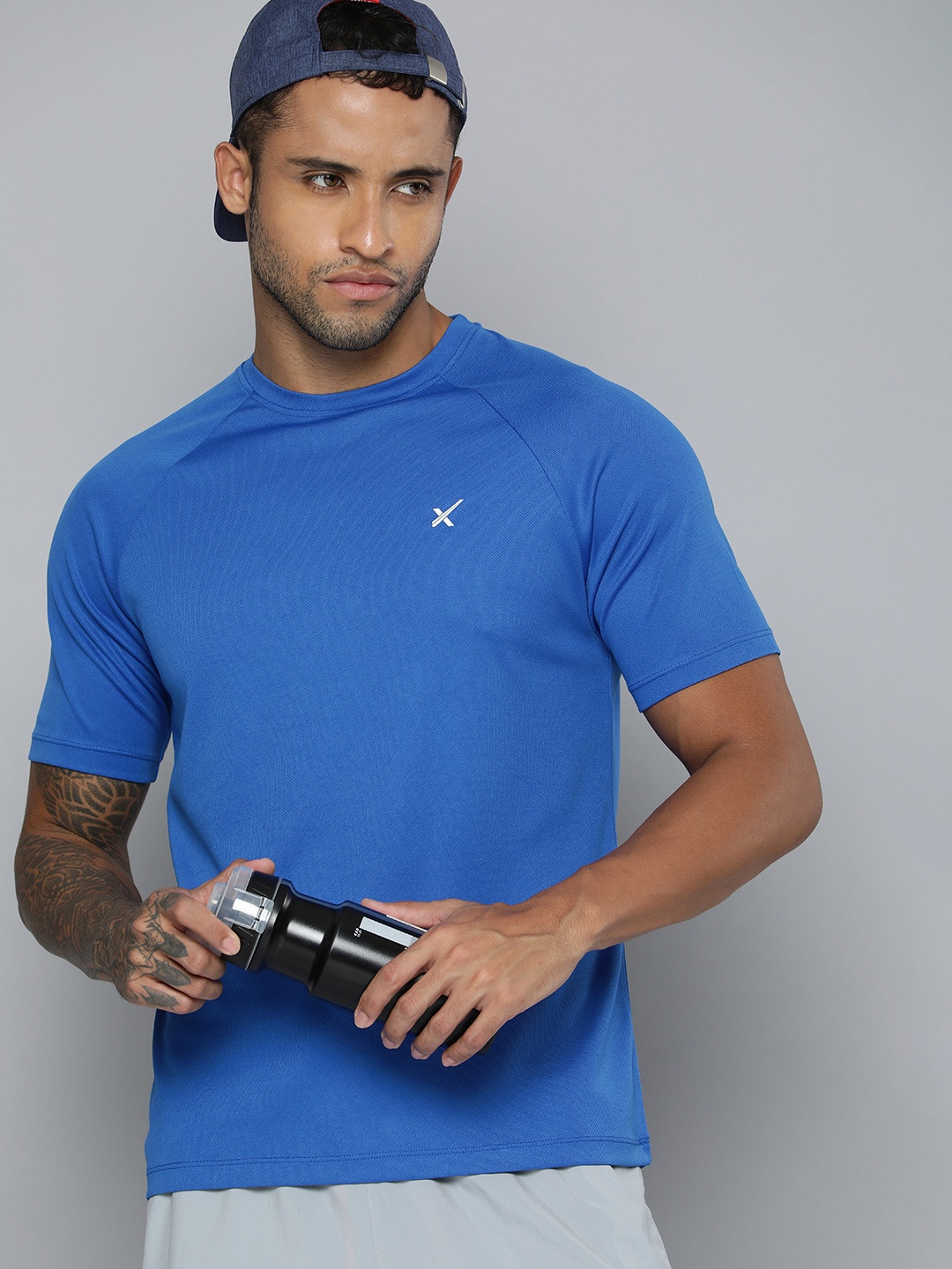 

HRX by Hrithik Roshan Men Blue Brand Logo Print Detail T-shirt