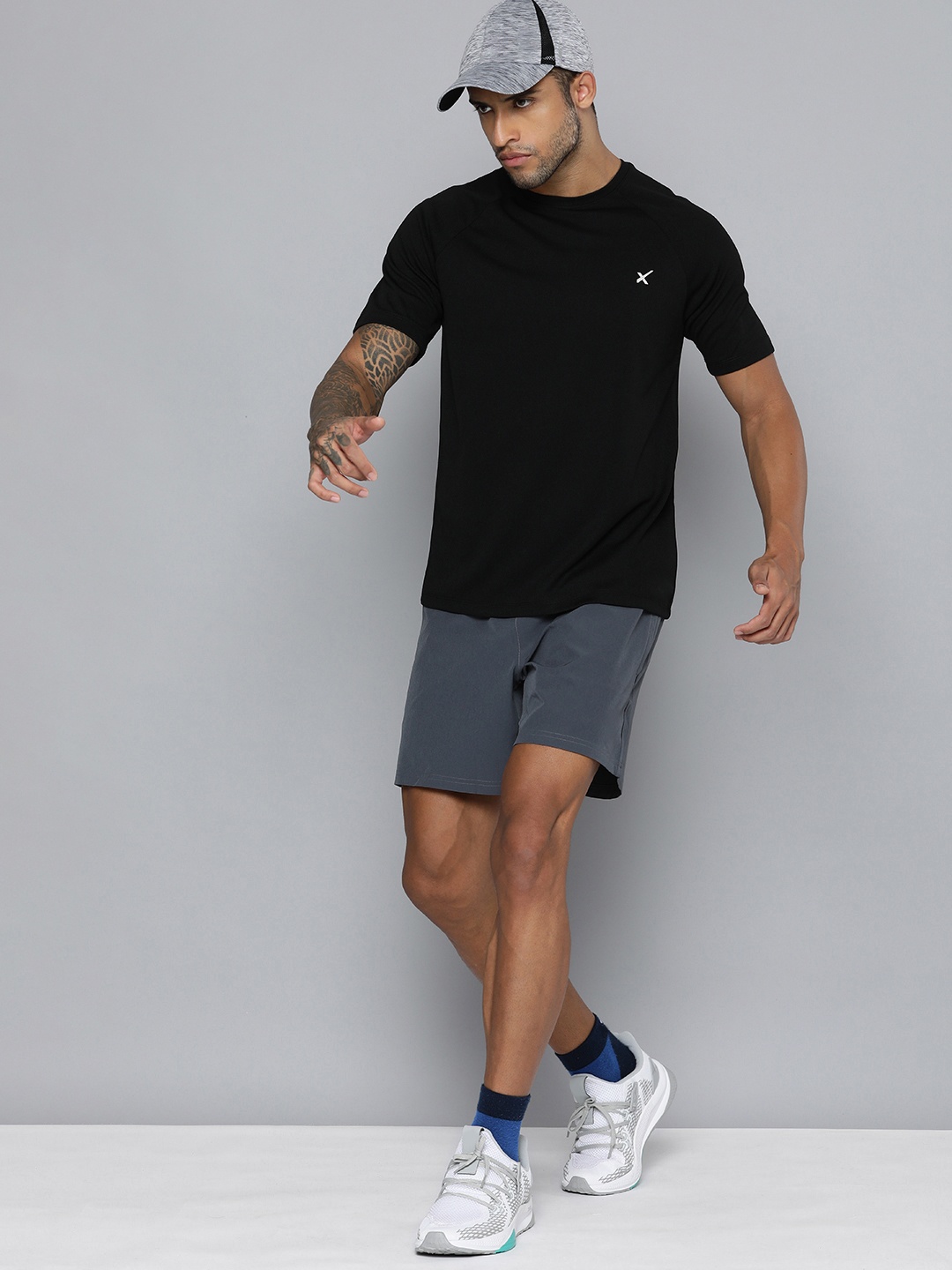 

HRX by Hrithik Roshan Men Black Brand Logo Printed T-shirt