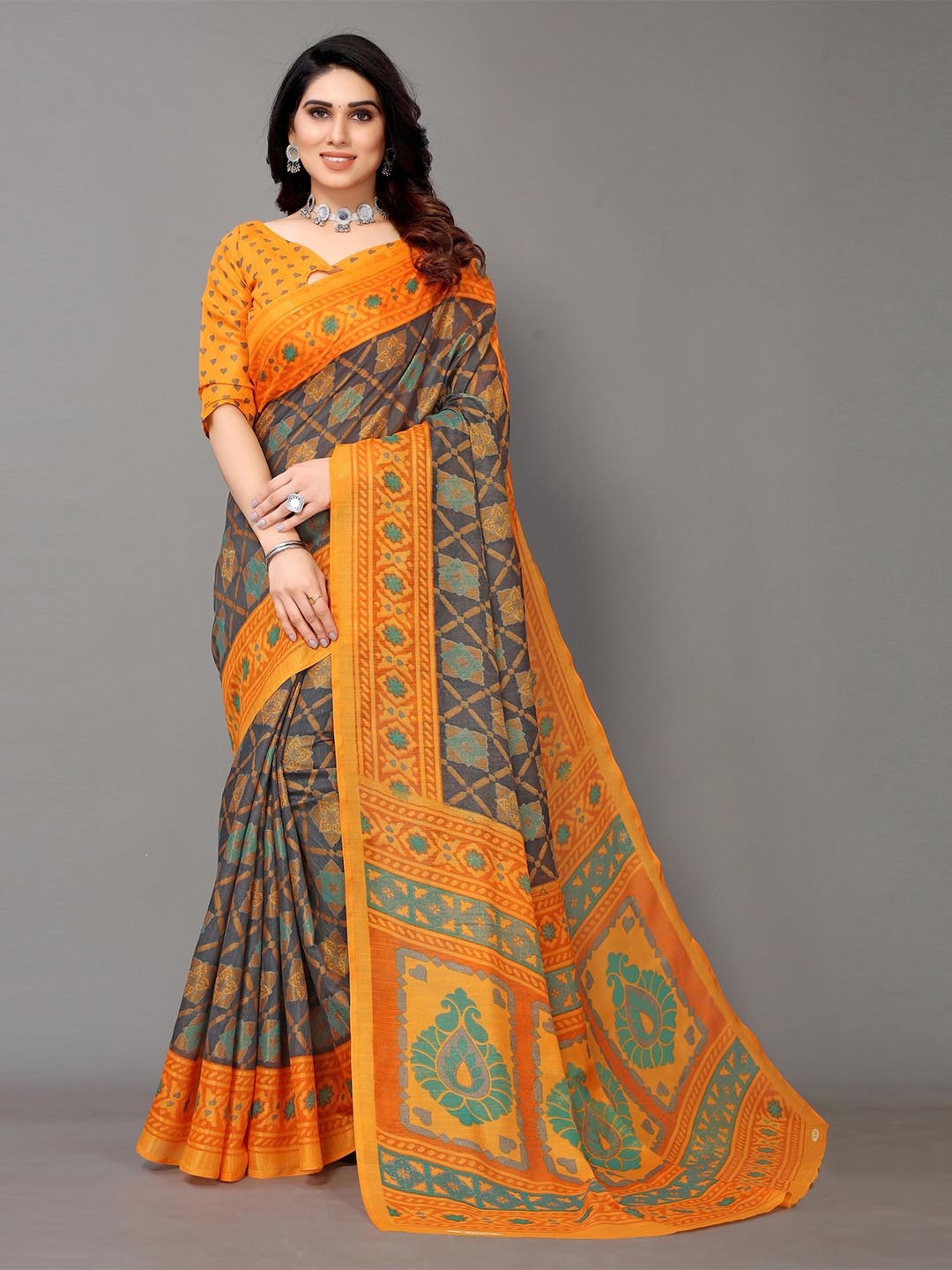 

Winza Designer Grey & Yellow Ethnic Motifs Zari Pure Cotton Fusion Maheshwari Saree