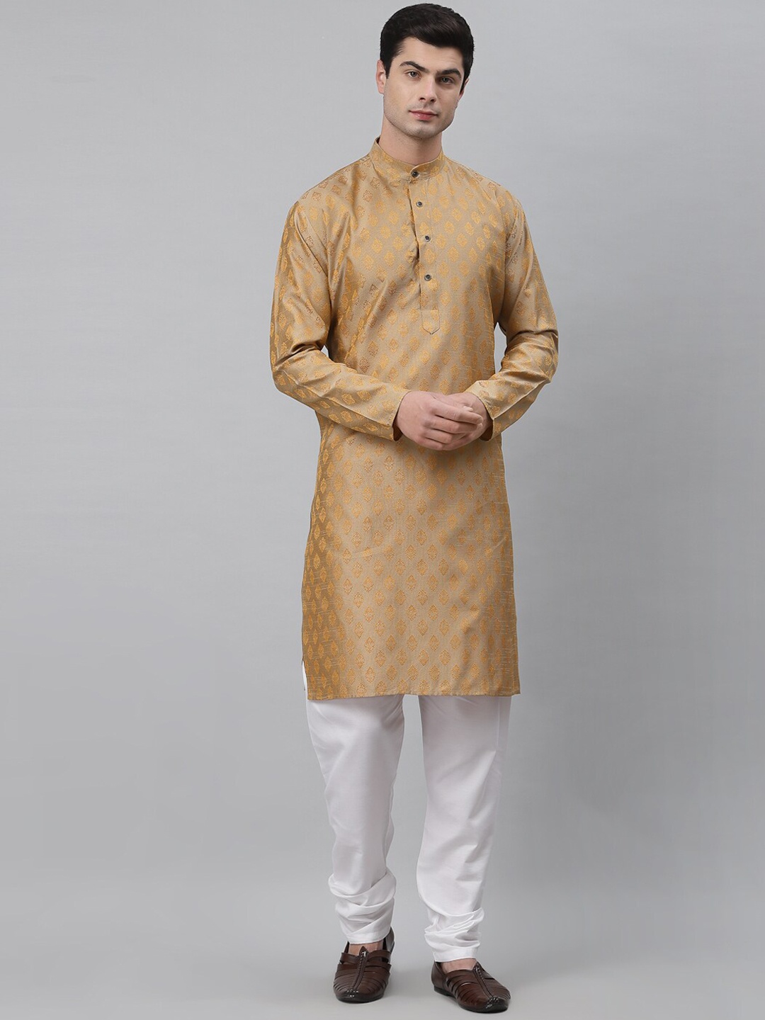 

NEUDIS Men Beige Ethnic Motifs Thread Work Jacquard Kurta