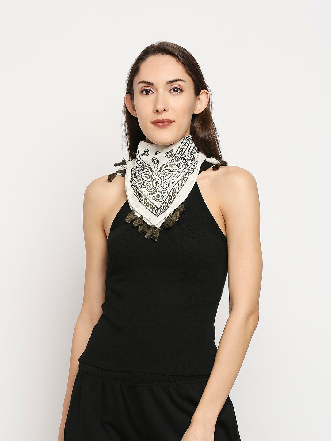 

BELLEZIYA Women Green & Olive Green Printed Scarf