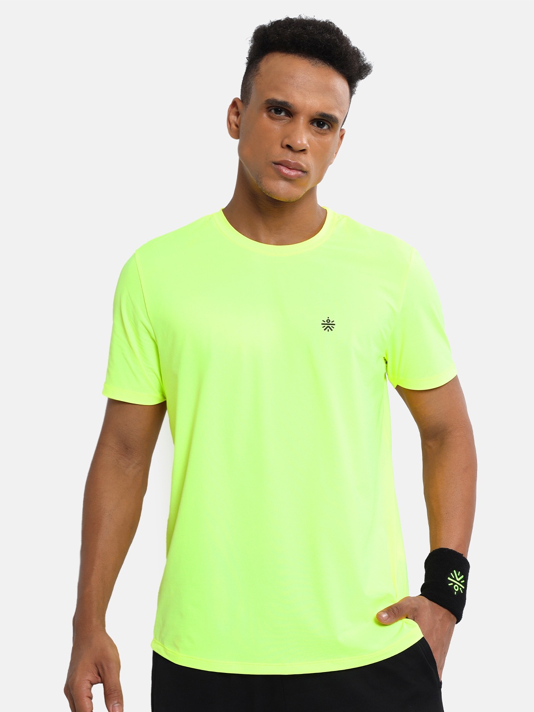 

Cultsport Men Lime Green Moisture Wicking T-shirt