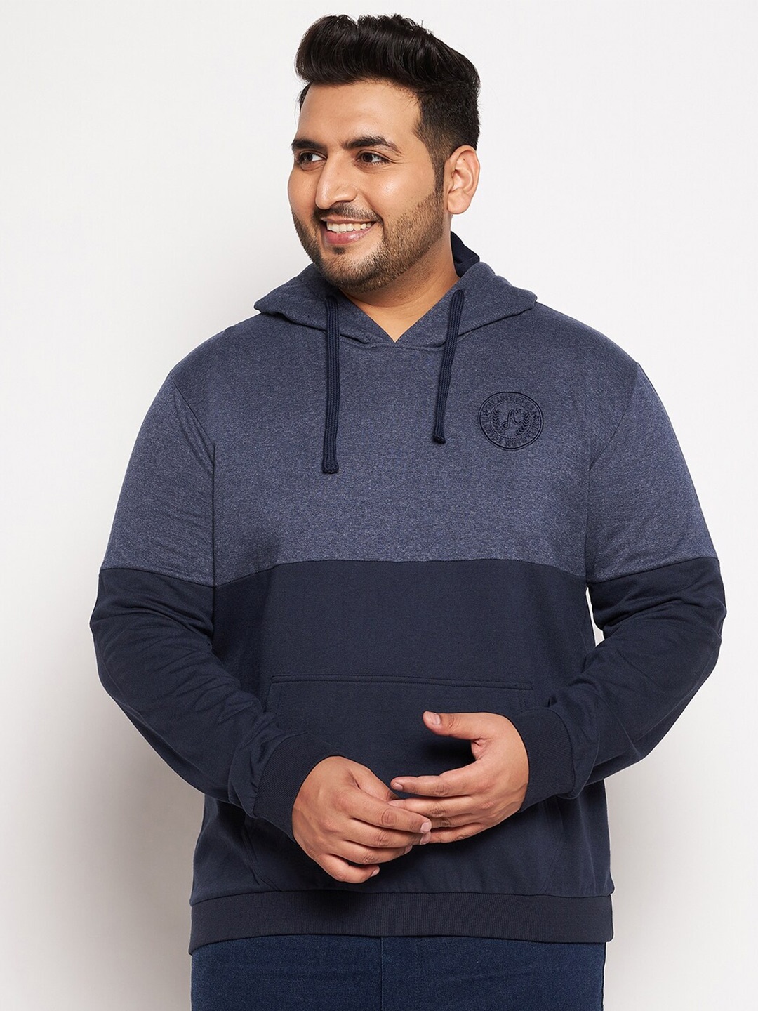 

AUSTIVO Men Navy Blue Colourblocked Hooded Sweatshirt
