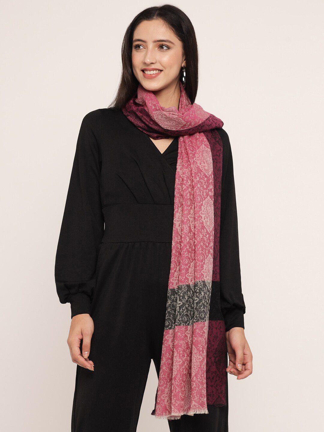 

Pashtush Women Magenta & Purple Woven Design Stole