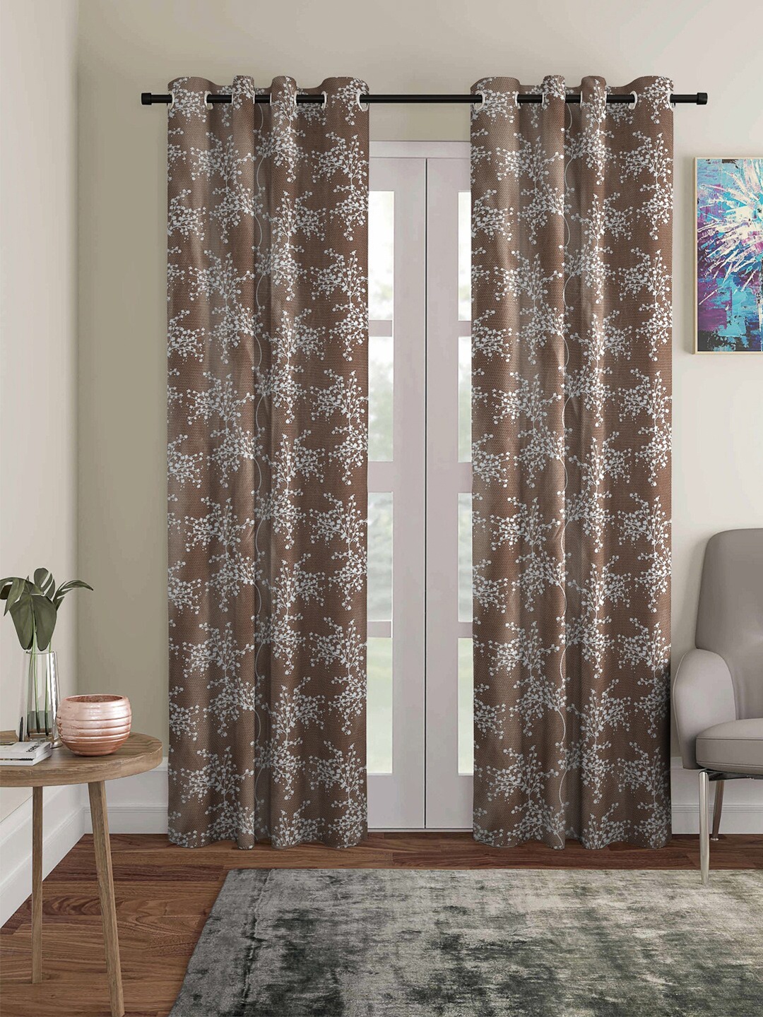 ROMEE Brown & White Set of 2 Floral Room Darkening Door Curtain