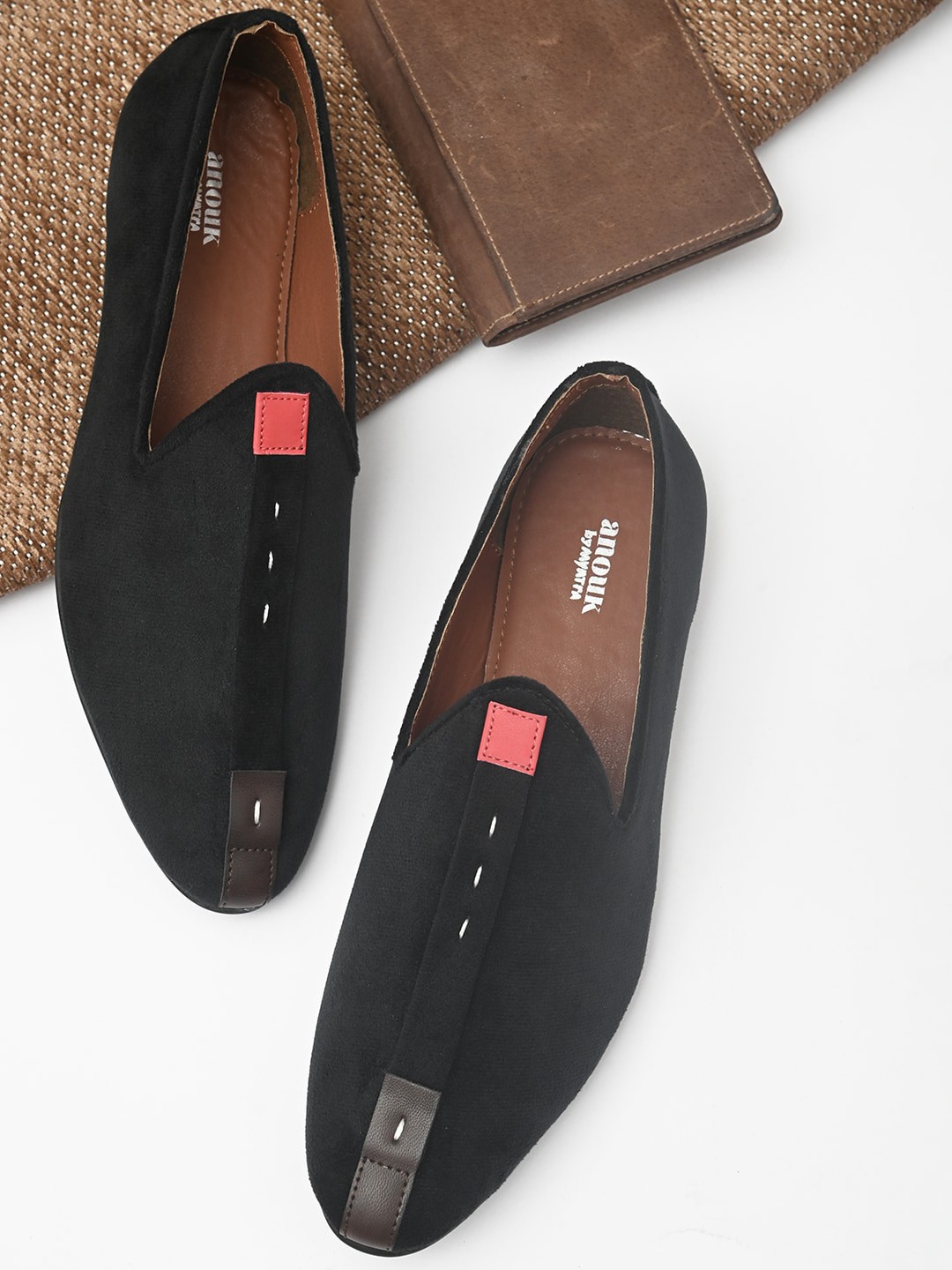 

Anouk Men Black Mojaris