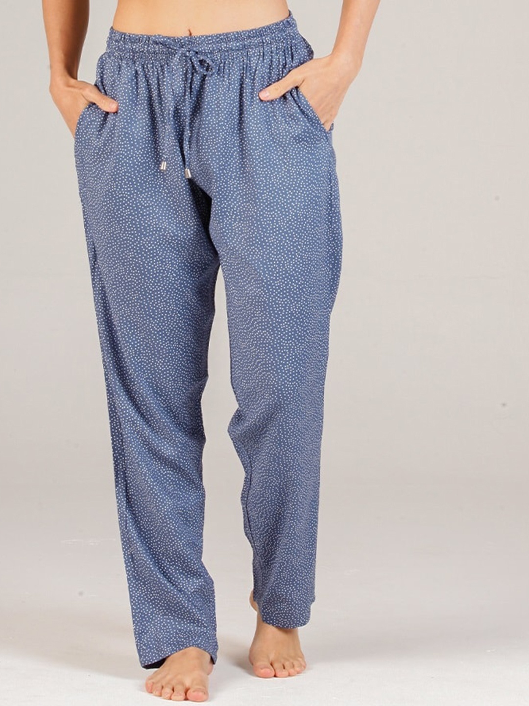 

evolve Women Navy-Blue & White Printed Lounge Pant