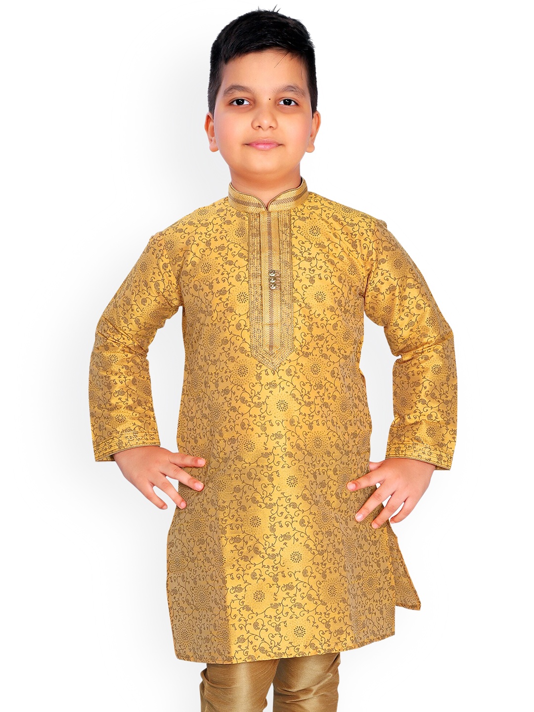 

KIDS FARM Boys Yellow Floral Printed Kurta with Pyjamas