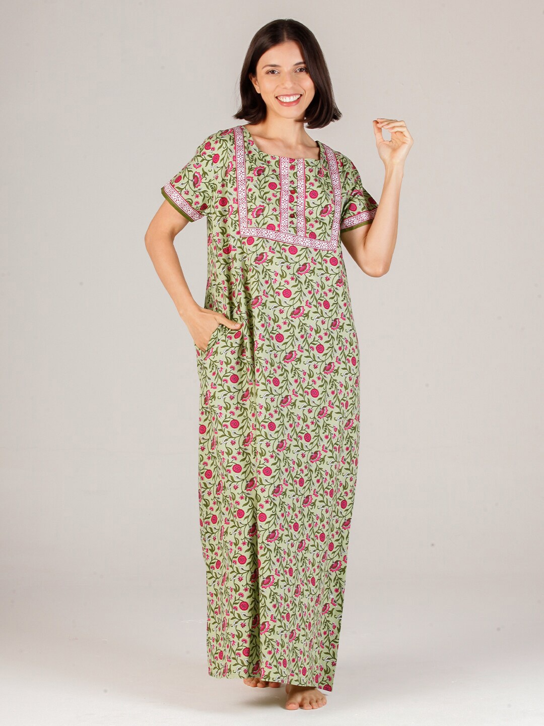 

Evolove Green & Pink Printed Maxi Nightdress