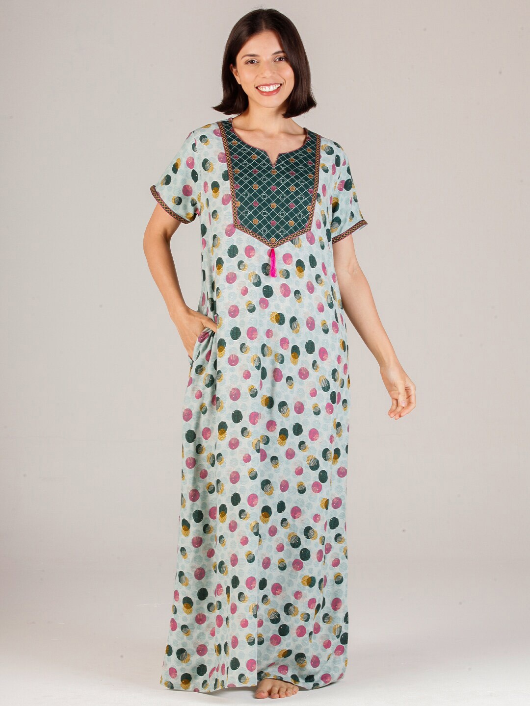 

evolove Women Green Printed Long Maxi Nightdress