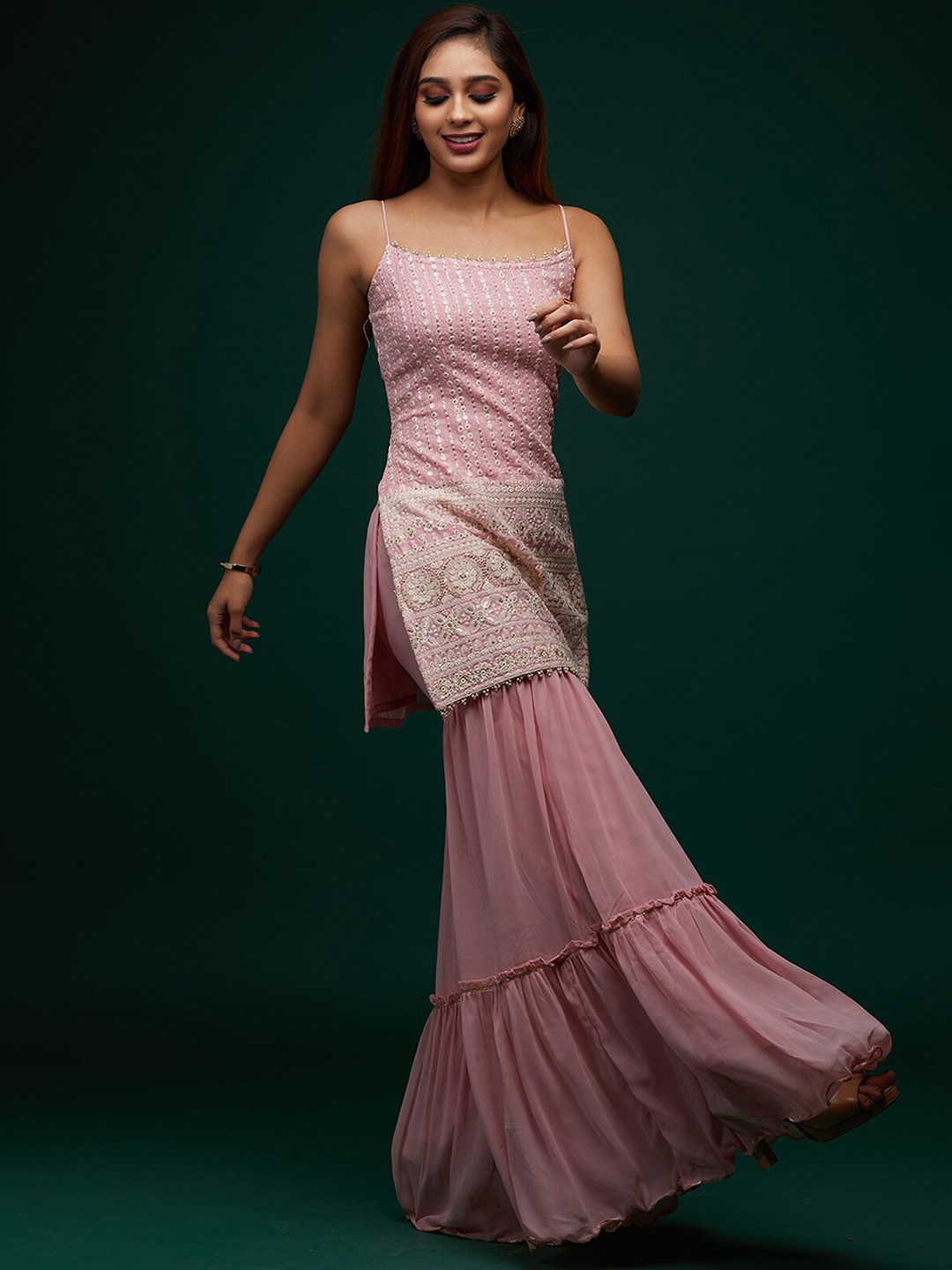 

Koskii Women Pink Embroidered Chikankari Kurta Set With Dupatta
