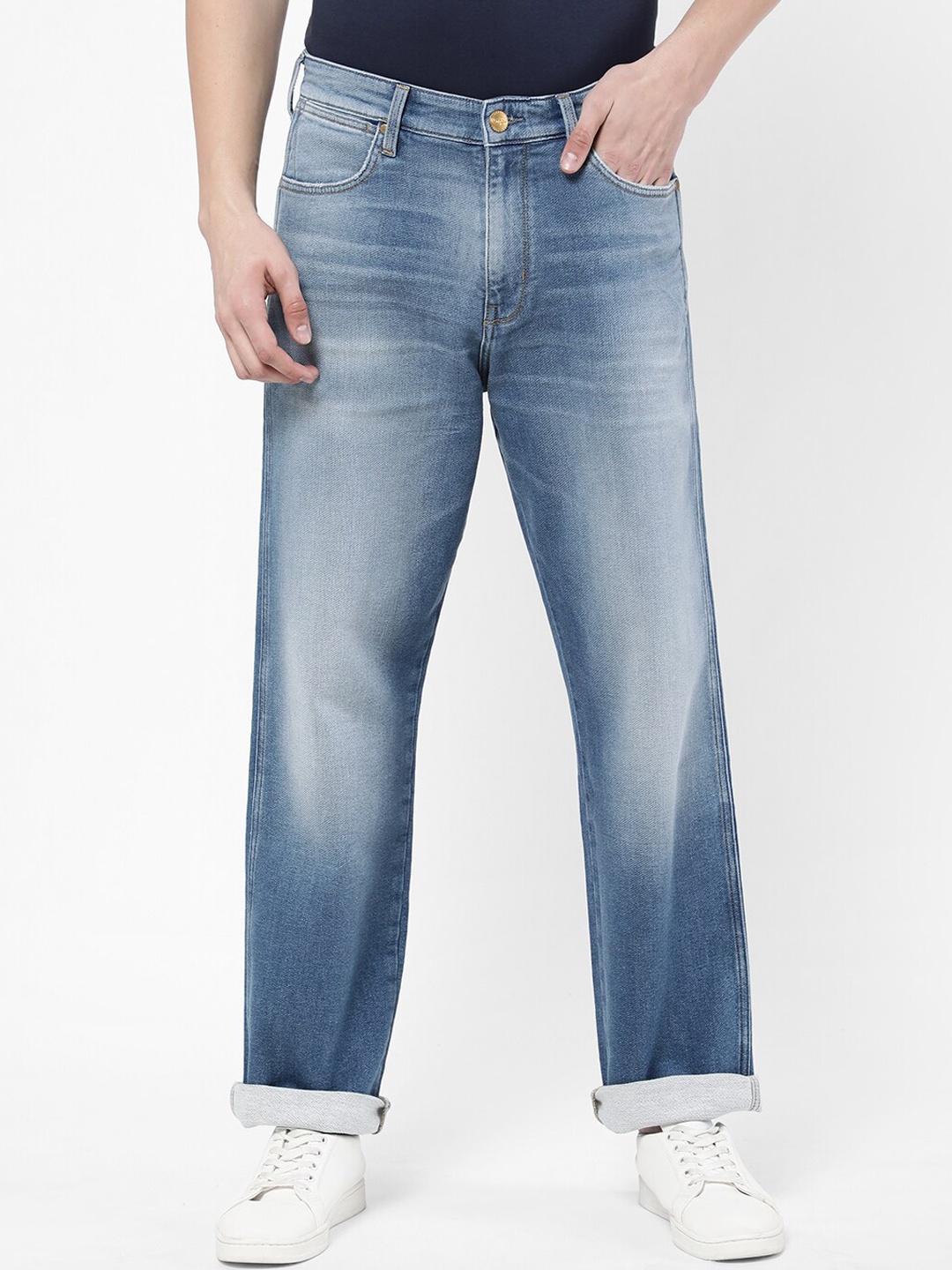 

Wrangler Men Blue Skanders Low-Rise Heavy Fade Stretchable Jeans