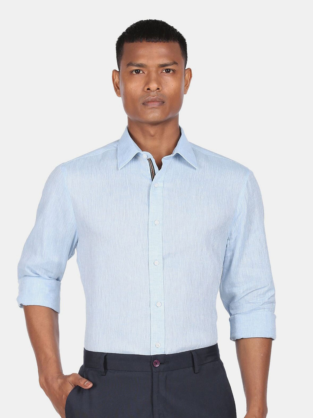 

Arrow Men Blue Formal Shirt