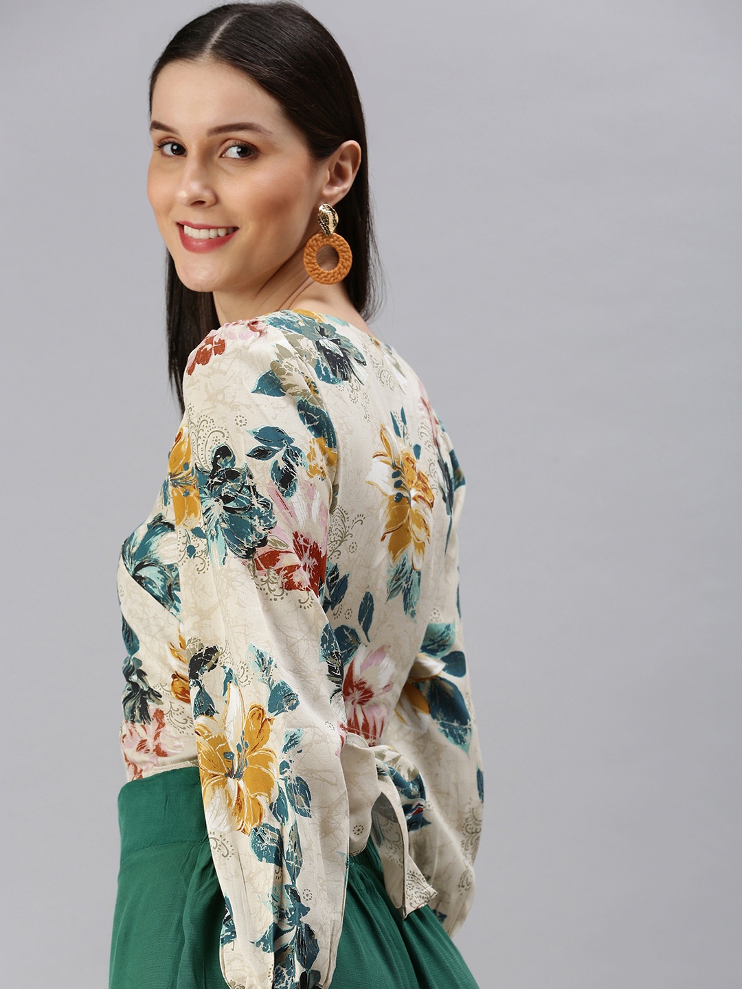 

ANI Beige & Green Floral Print Wrap Crop Top