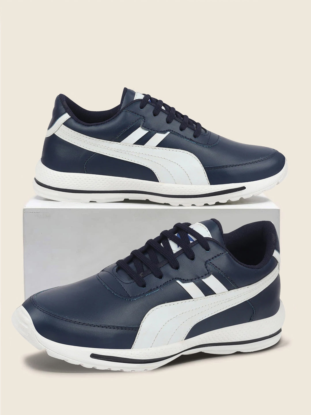 

FAUSTO Men Navy Blue Colourblocked Lightweight Sneakers