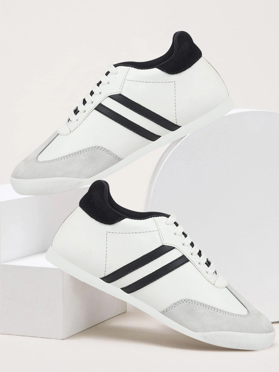 

FAUSTO Men White Colourblocked PU Lace Up Sneakers