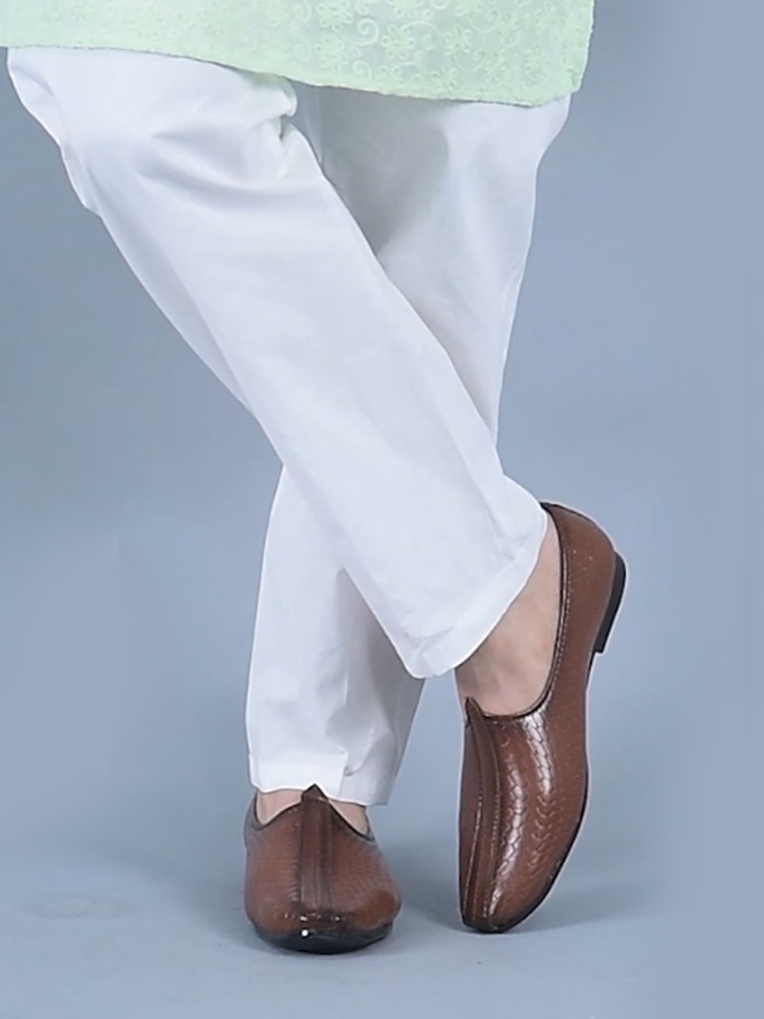 

FAUSTO Men Brown Textured PU Mojaris