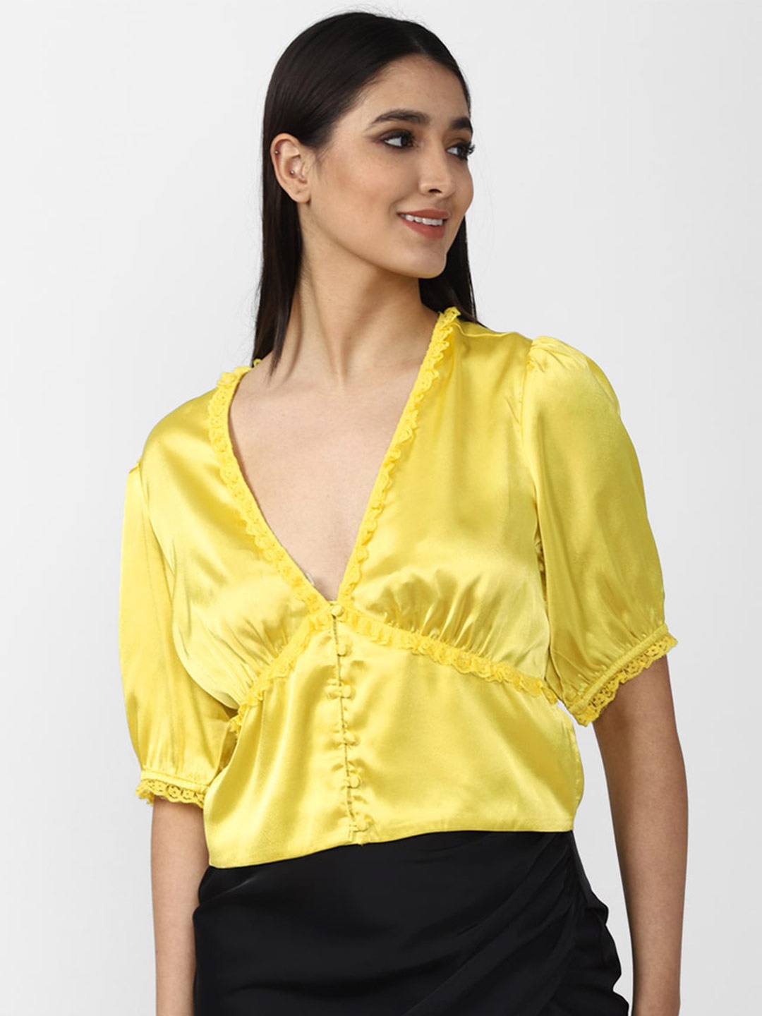 

FOREVER 21 Women Yellow Solid Top