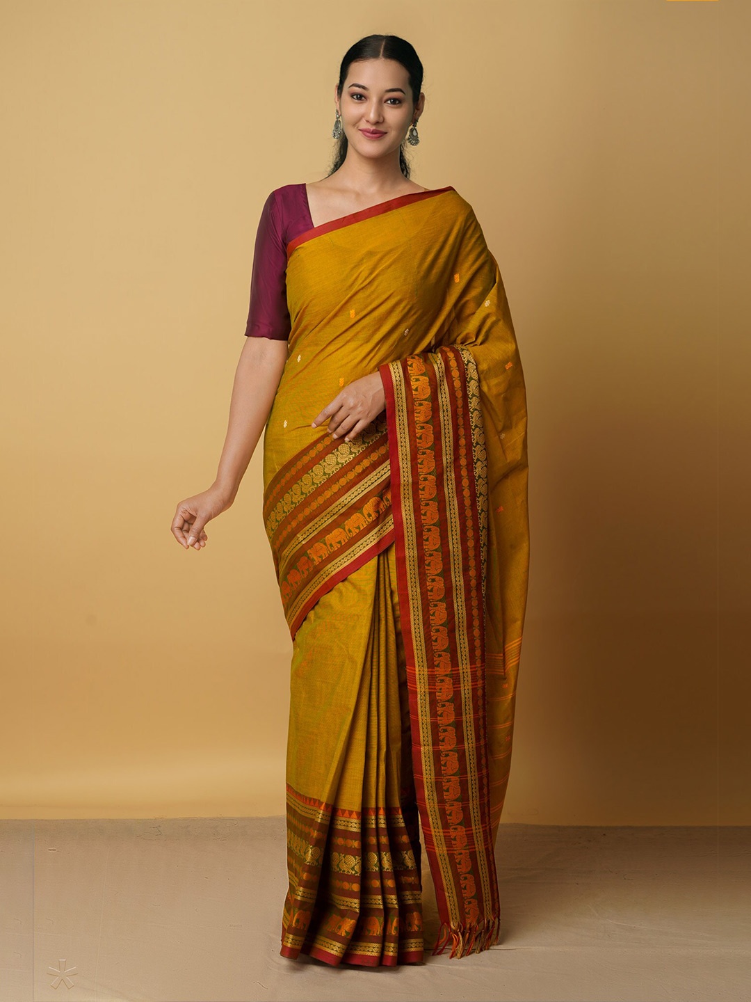 

Unnati Silks Brown & Red Woven Design Pure Cotton Chettinad Saree