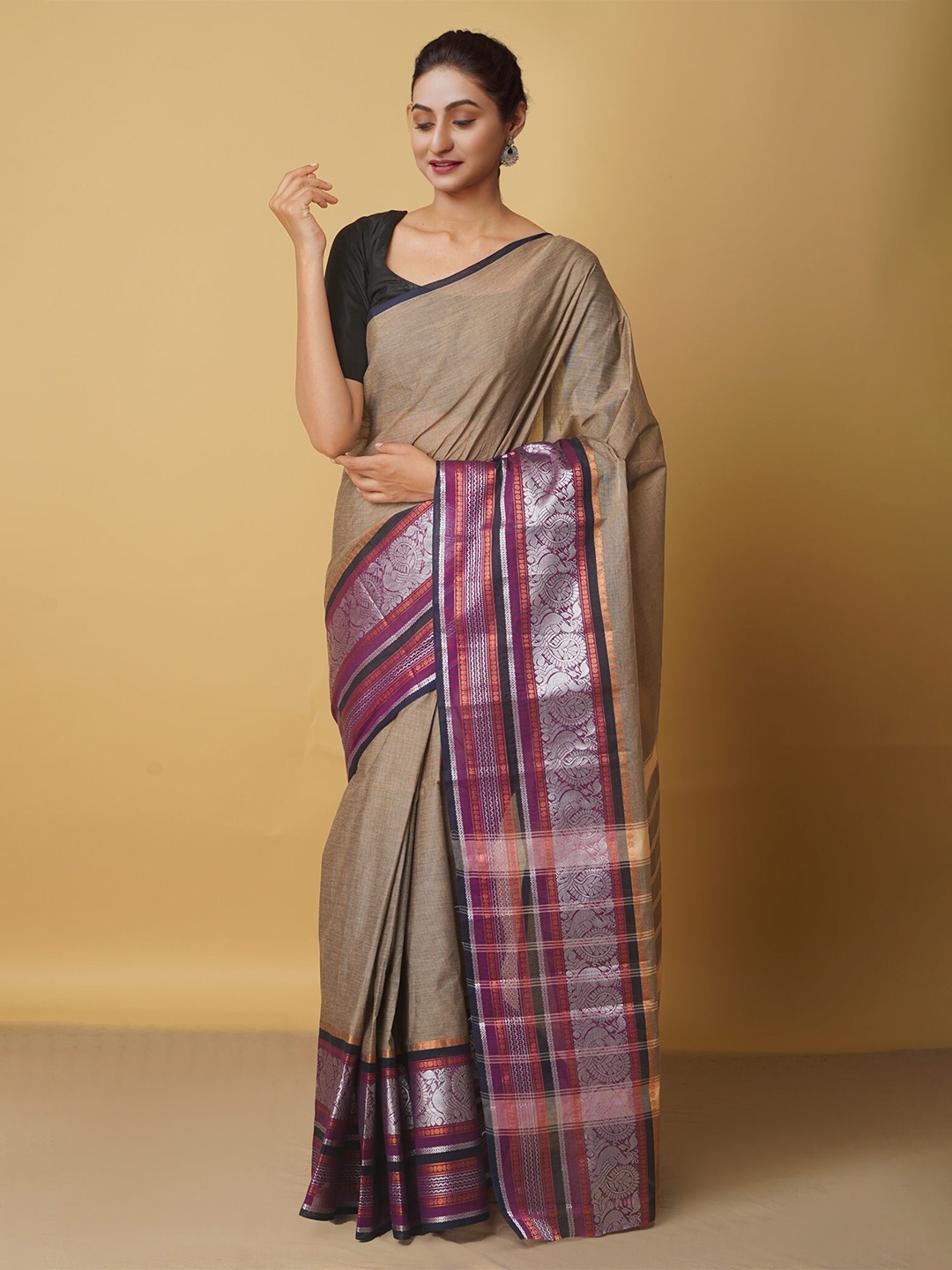 

Unnati Silks Brown & Magenta Woven Design Zari Pure Cotton Chettinad Saree