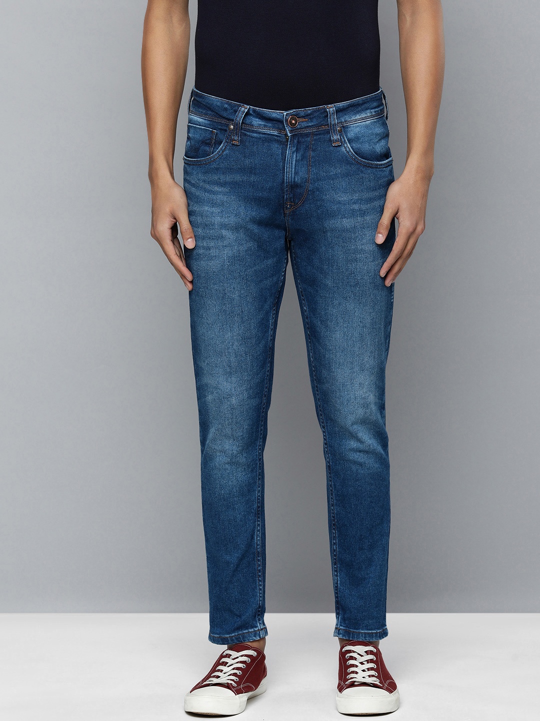 

Lawman pg3 Men Blue Skinny Fit Light Fade Stretchable Jeans