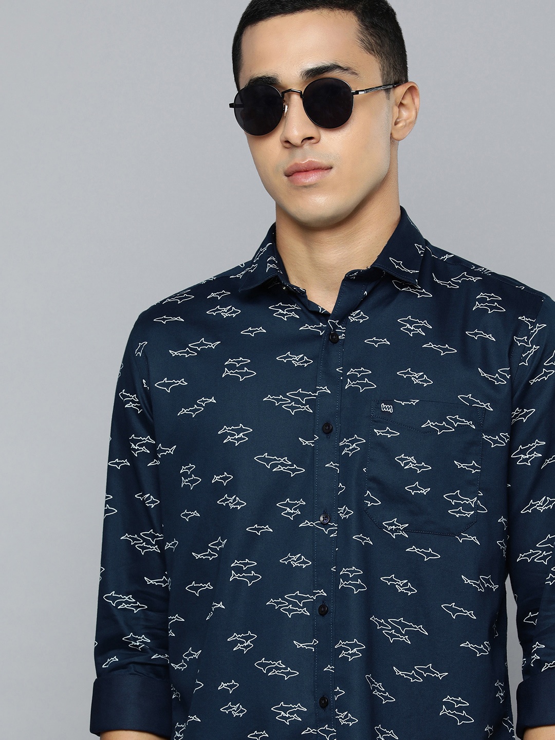 

Lawman pg3 Men Navy Blue Slim Fit Printed Pure Cotton Casual Shirt